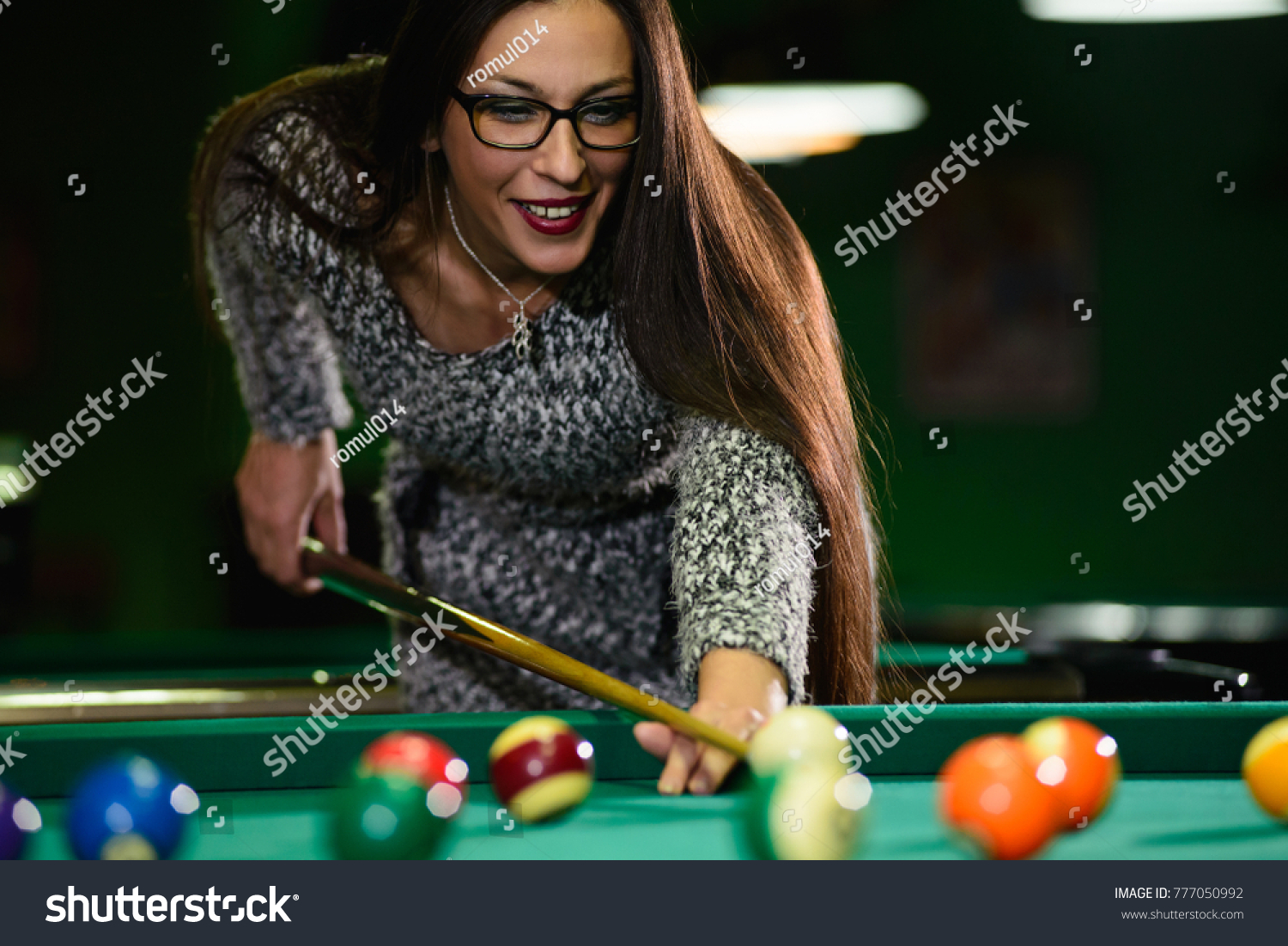 Woman Playing Billard Club Stock Photo 777050992 Shutterstock