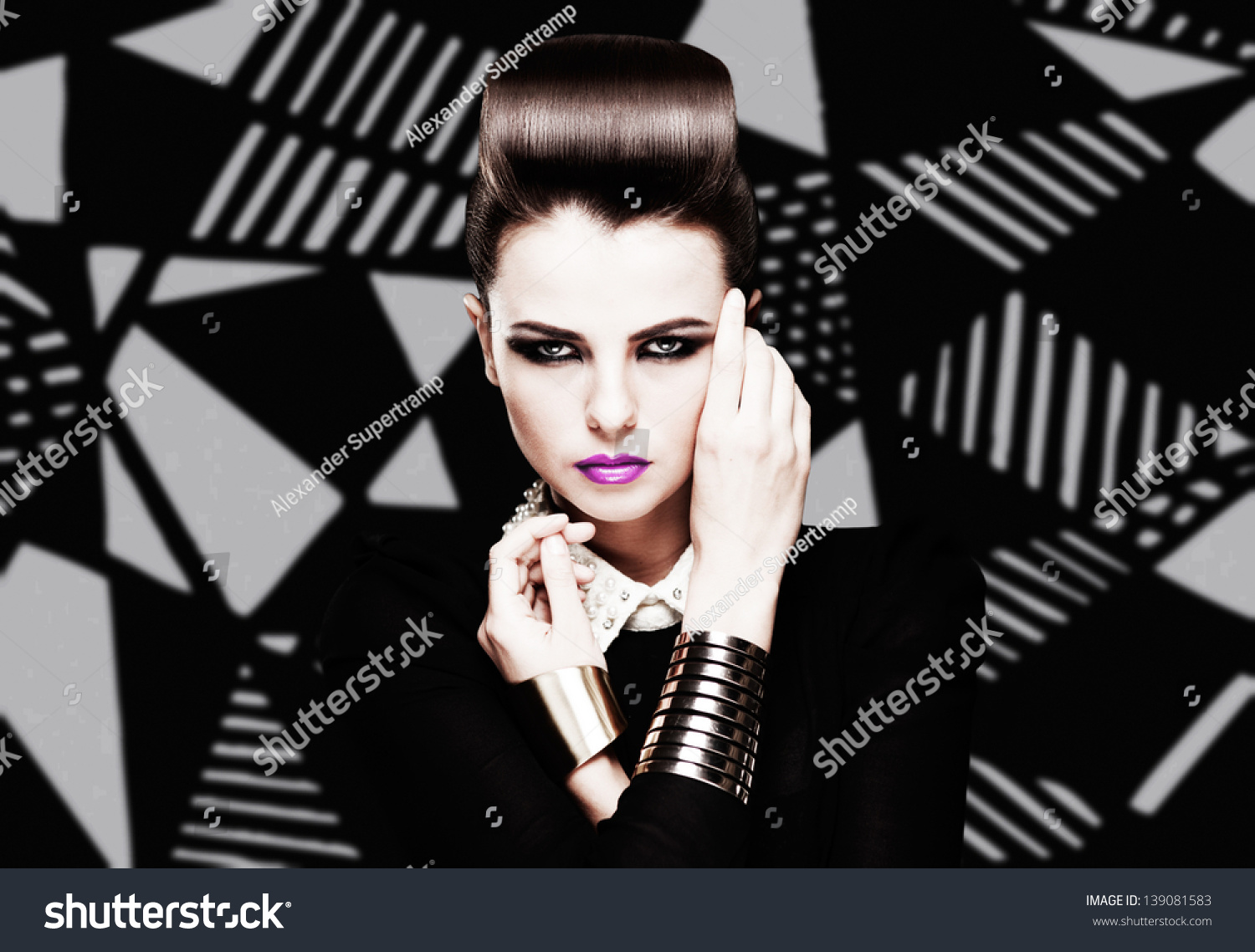 Editor Shutterstock Editor Shutterstock