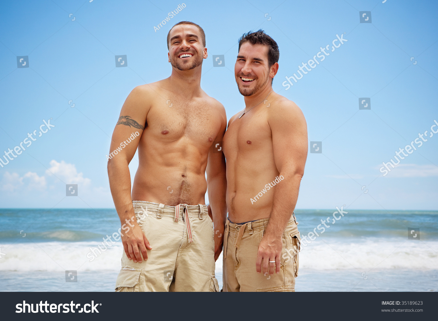 Famous naked gay males Blogger tranny sex