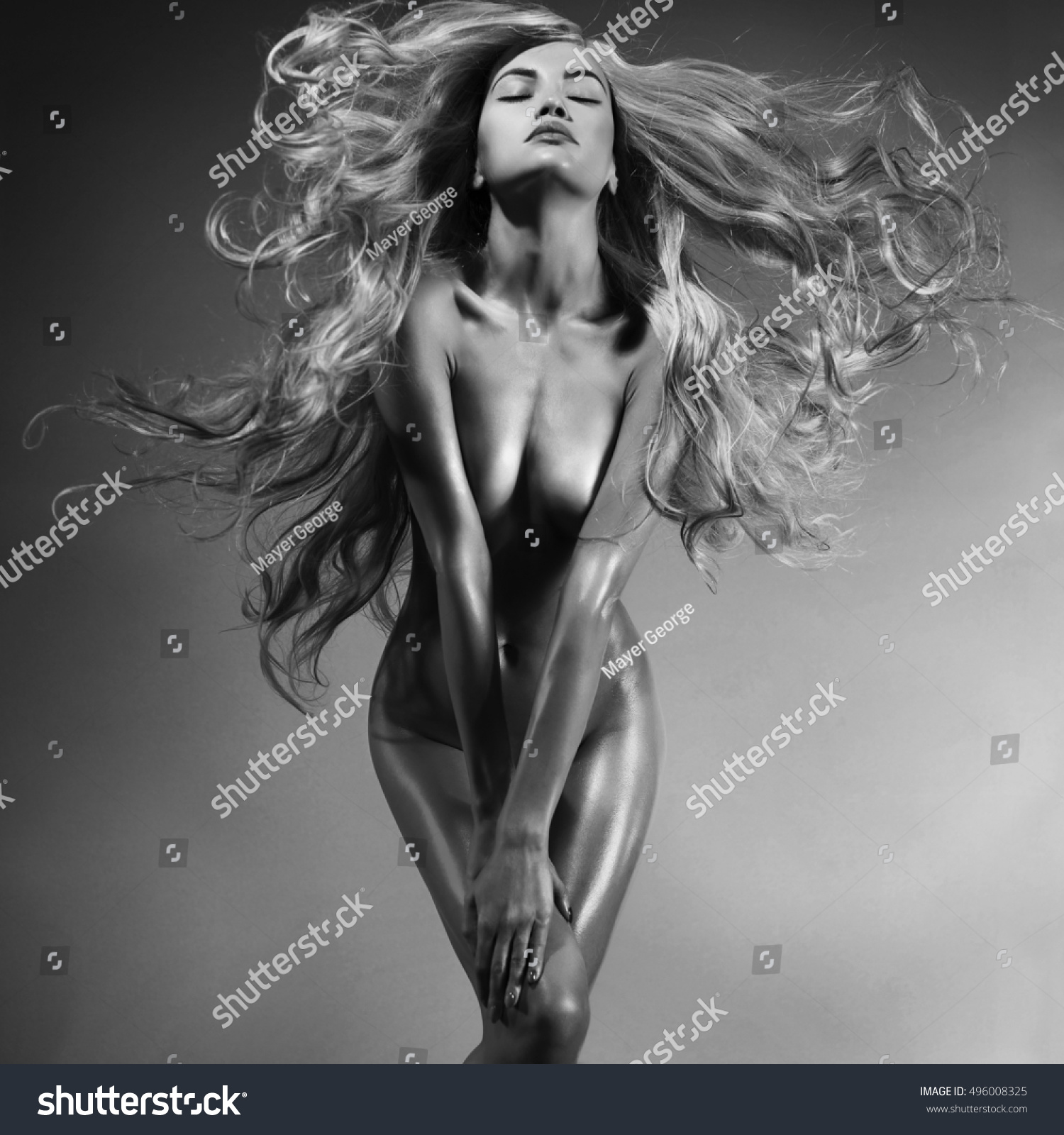naked bellydancer emerginc facial
