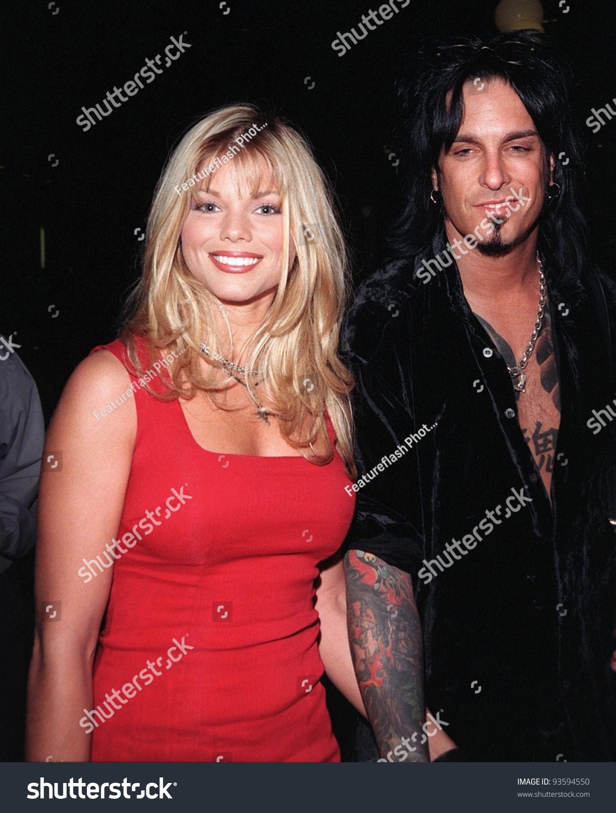 20jan98: Baywatch Star Donna D'errico & Husband Nicky Sixx At The World 