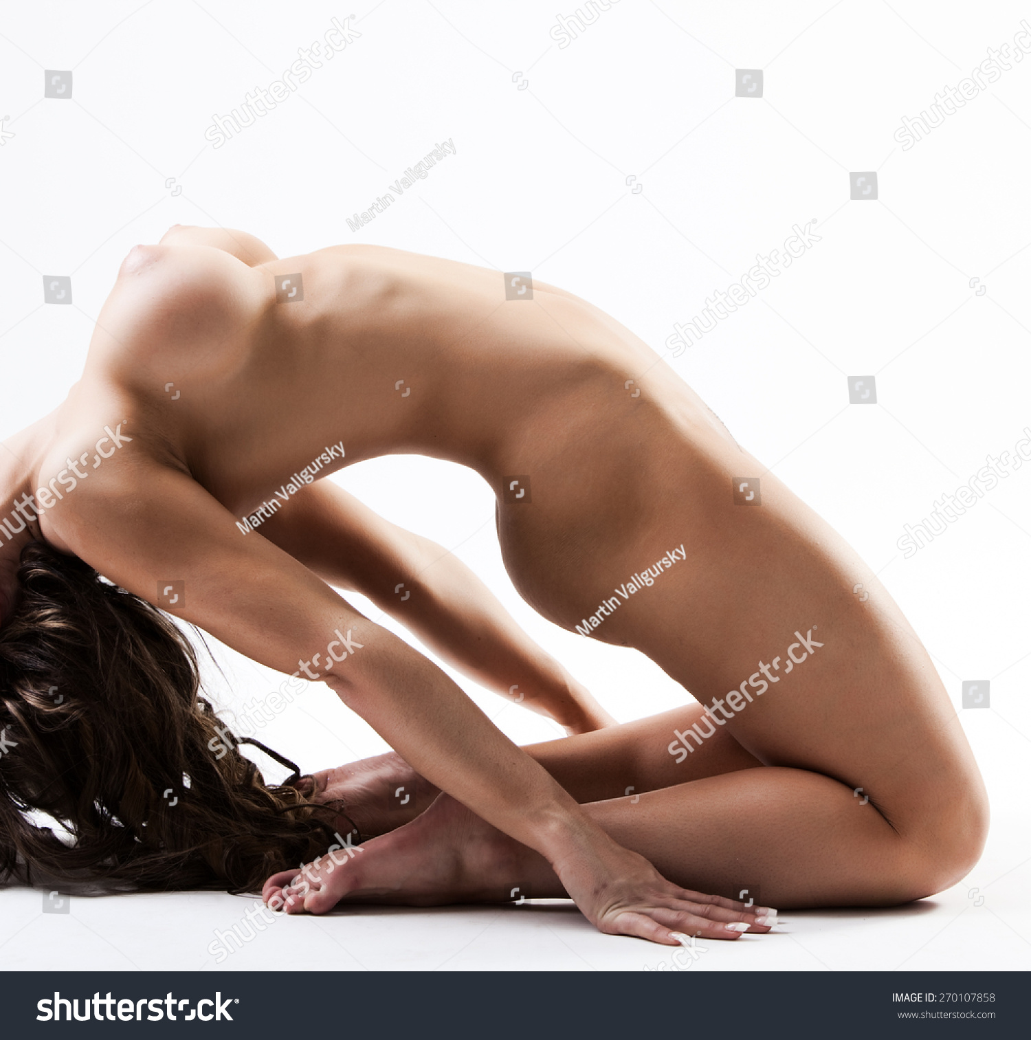 Hot Nude Women Bending Over 37