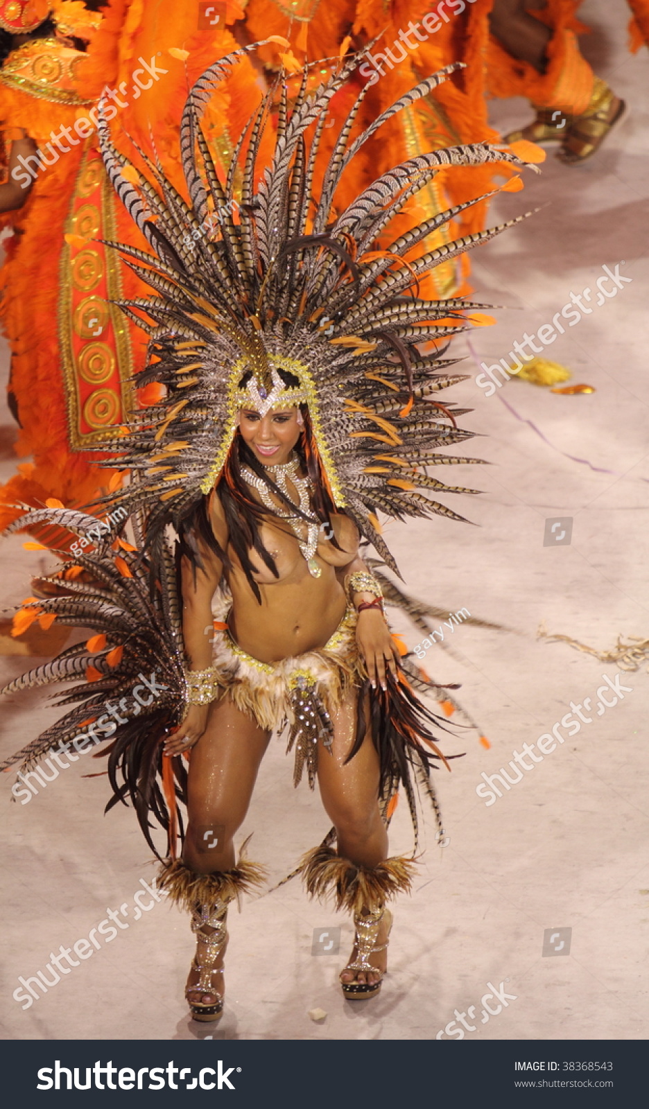Samba Dancer Nude 14