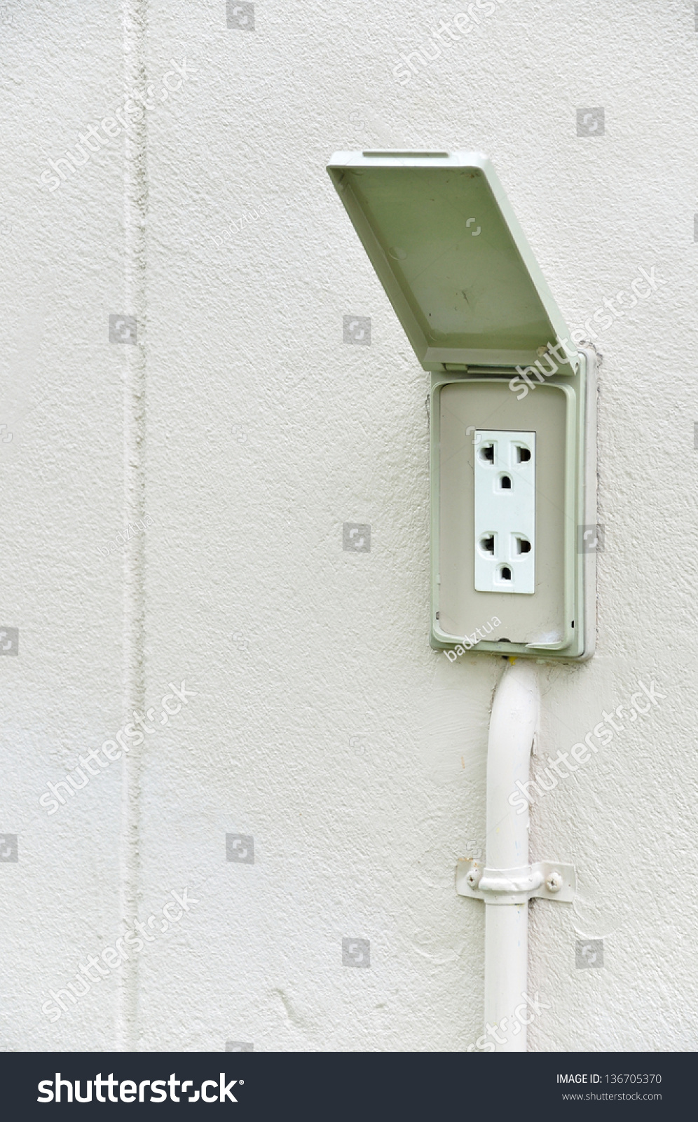 220 Volt Waterproof Outdoor Electrical Power Outlet At Outside Home