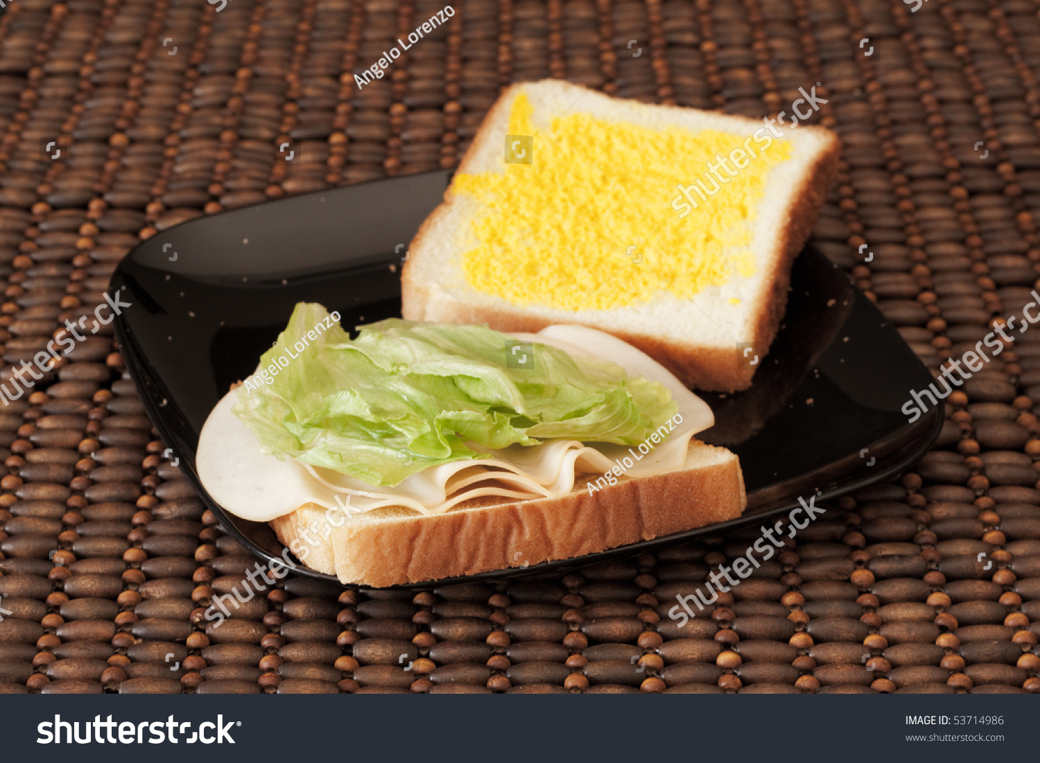 Cold Cut Sandwich With Lettuce And Mustard A Simple Healthy Cold Cut Sandwich With Lettuce And