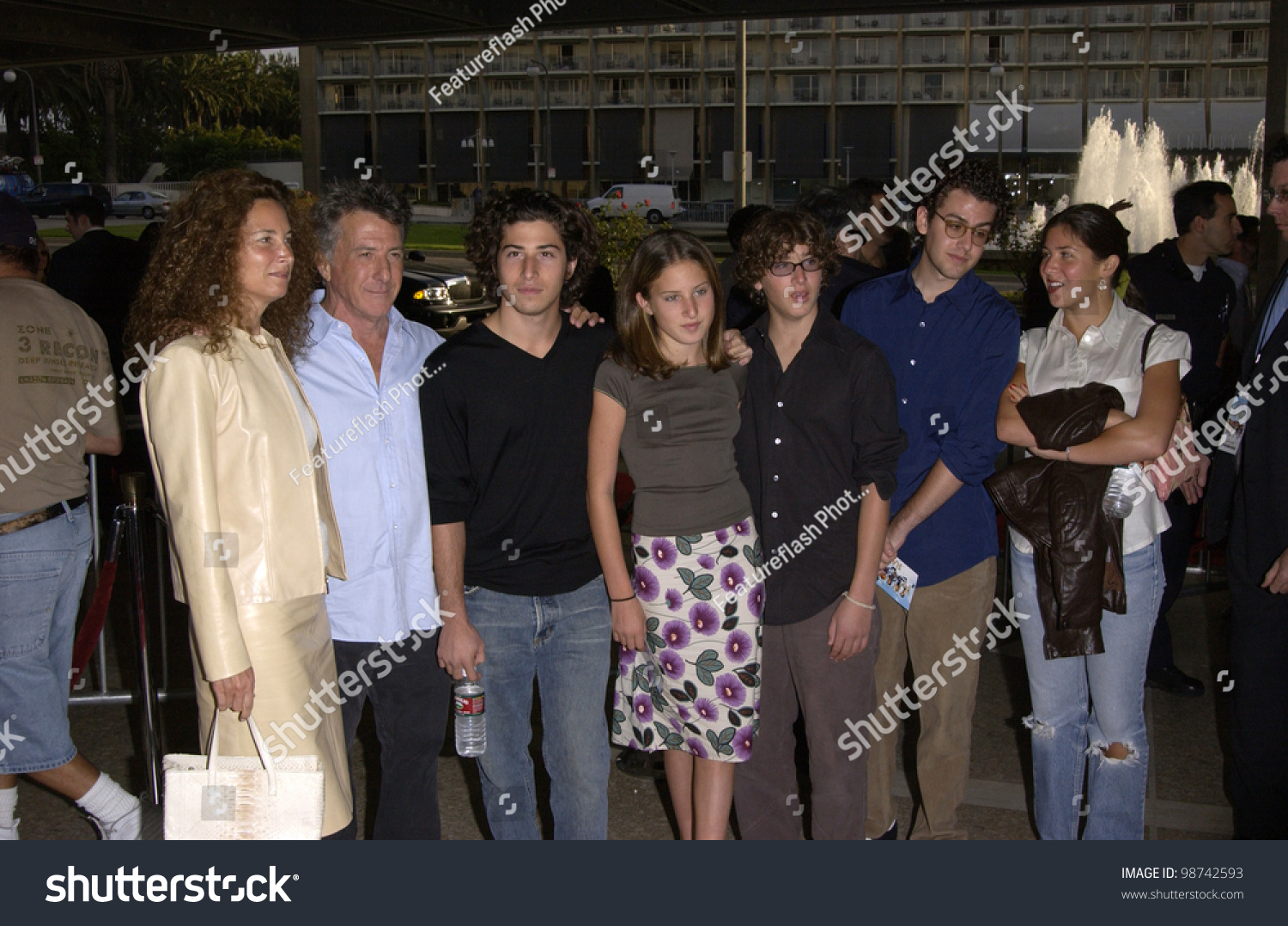 Actor Dustin Hoffman & Family At The World Premiere Of Rat Race, In Los