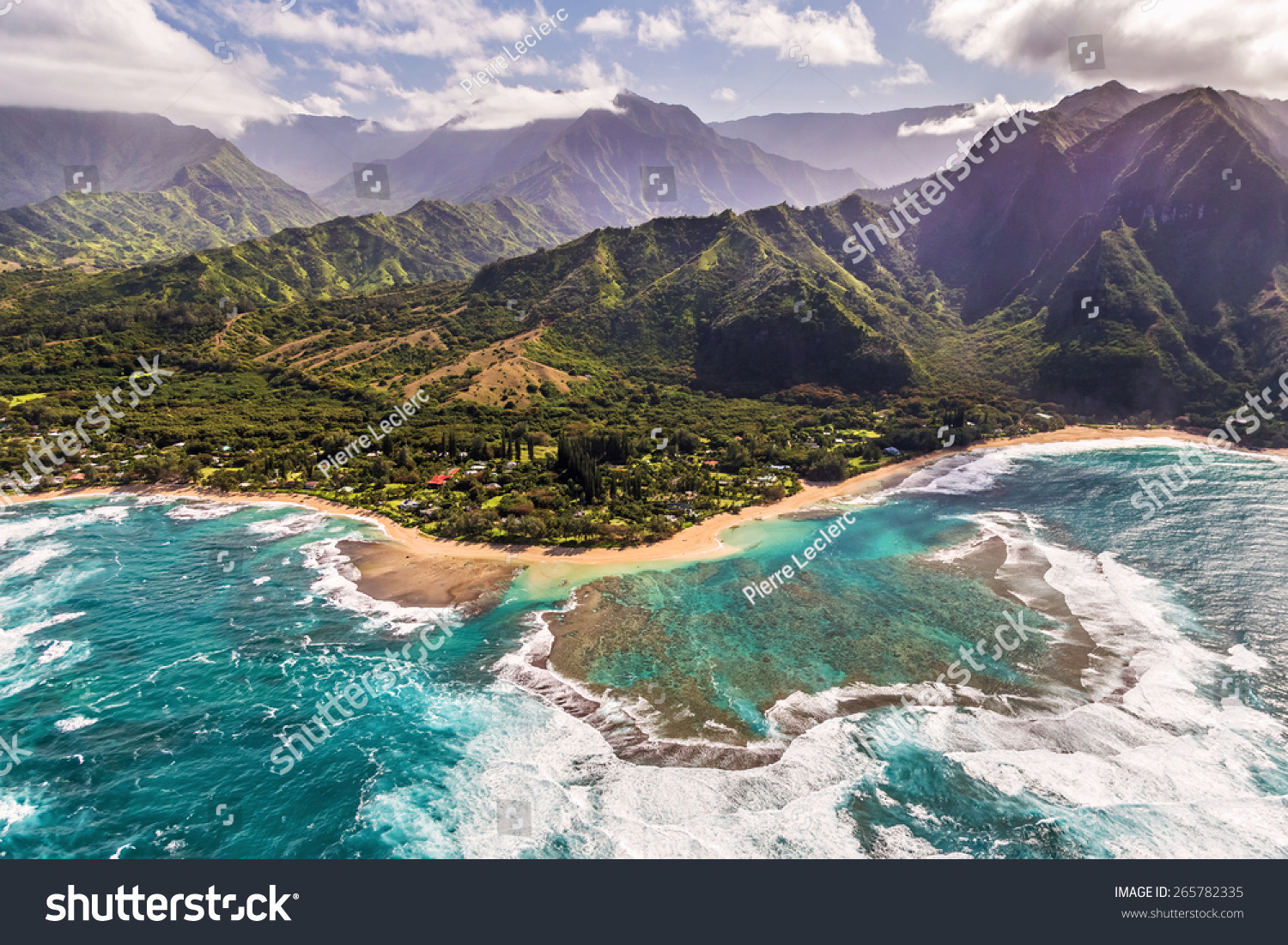 Aerial View Tunnels Beach Kauai Stock Photo 265782335 Shutterstock