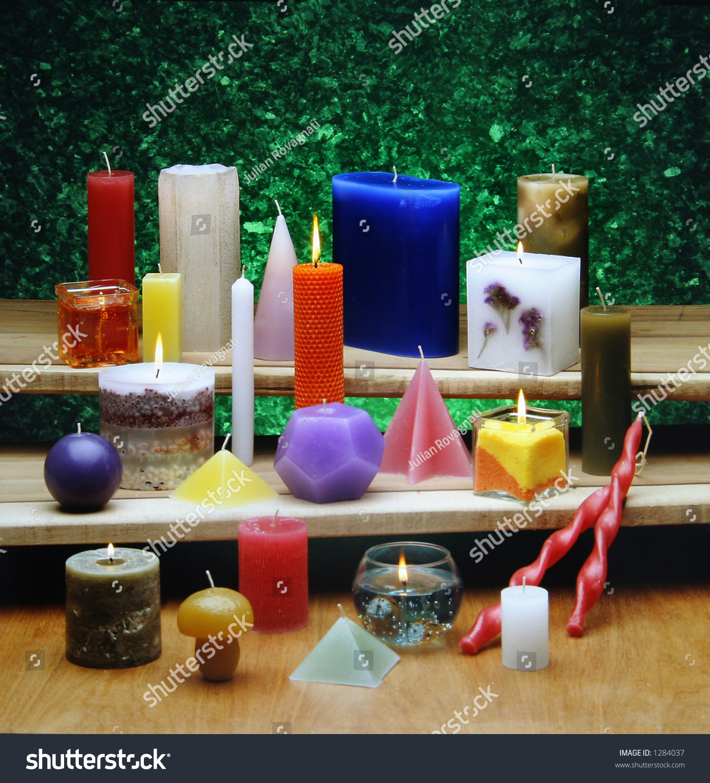 All Types Of Scented Candles For Aromatherapy And Decoration, Green ...