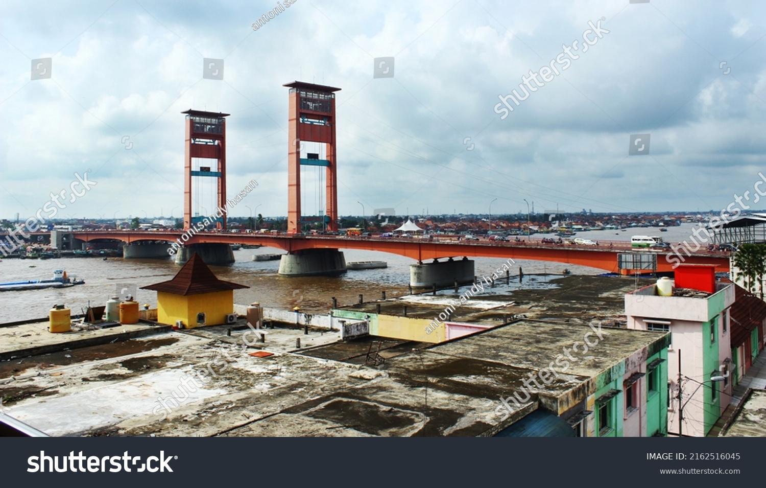 Ampera Bridge Divides Musi River Palembang Stock Photo 2162516045