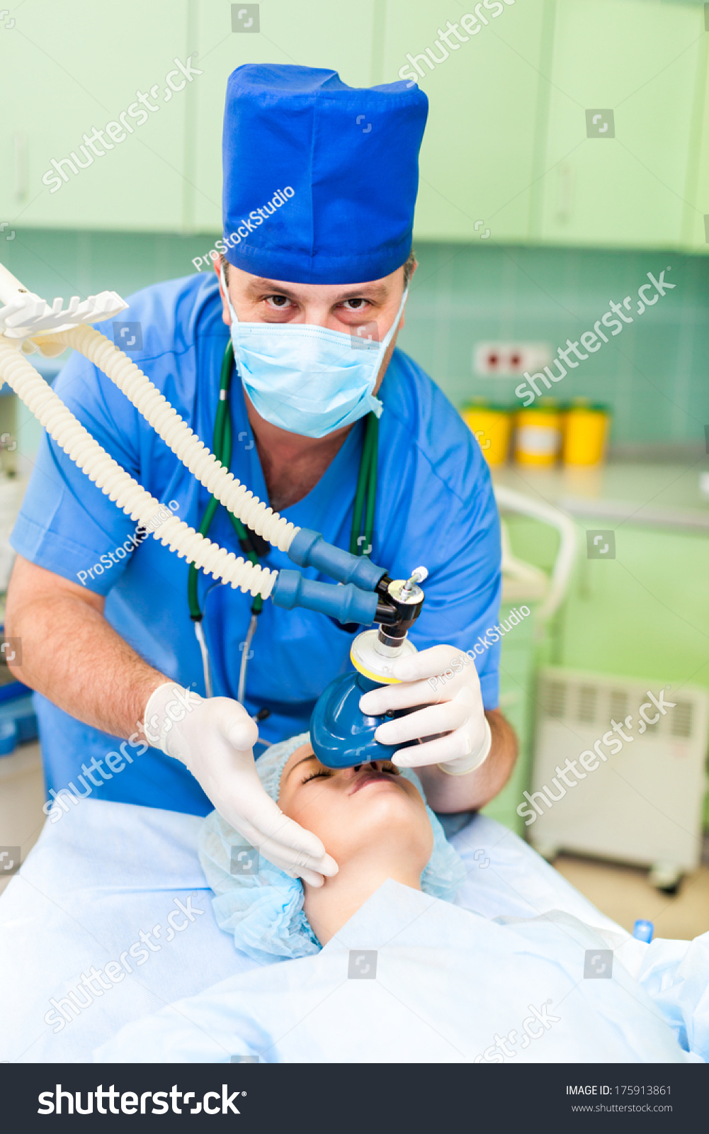 anesthesiologist doctor in anesthesia What is a physician anesthesiologist physician anesthesiologists are highly skilled medical doctors (md or do) who specialize in the field of anesthesiology. anesthesiologist doctor in anesthesia What is a physician anesthesiologist physician anesthesiologists are highly skilled medical doctors (md or do) who specialize in the field of anesthesiology.