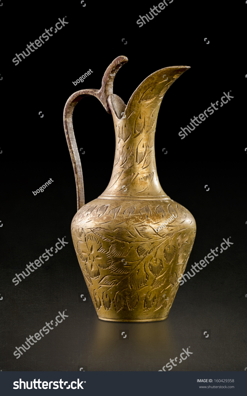 antique-art-objects-stock-photo-160429358-shutterstock