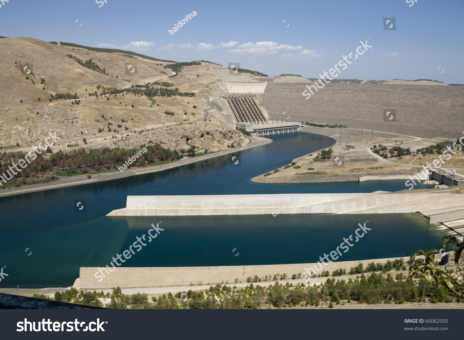 Ataturk Dam On The Euphrates River - Anatolia - (Turkish: Ataturk ...