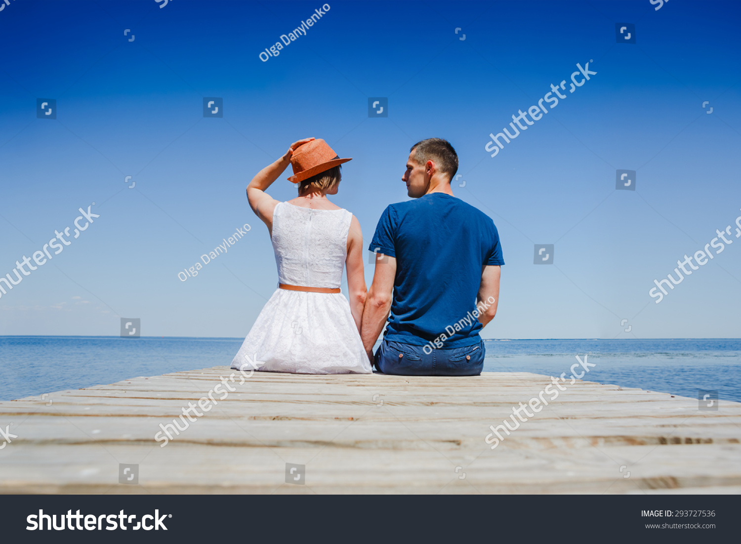 Beach Couple Enjoying Fun Romantic Vacation Holiday Stock