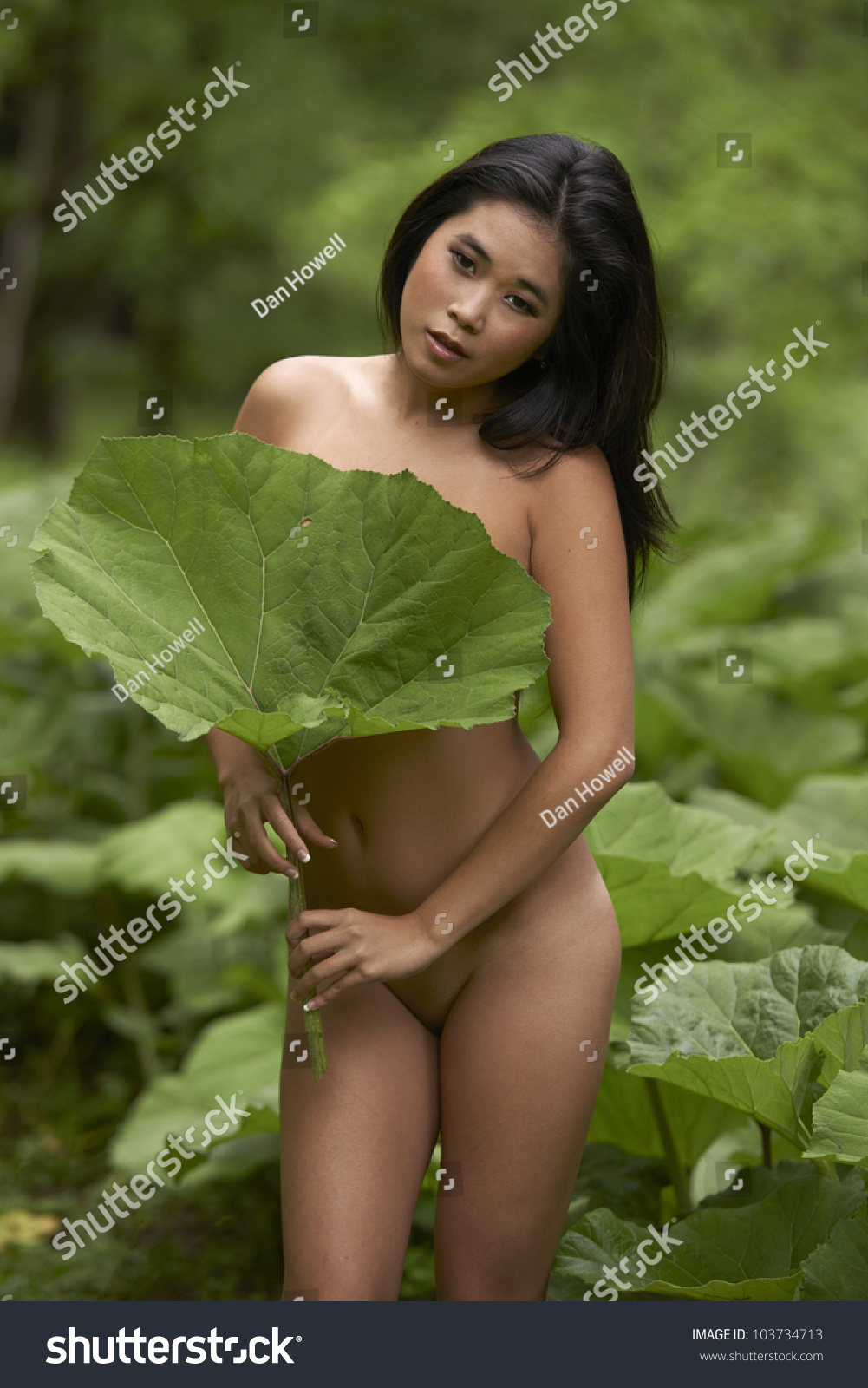 Teen Nude Leaf 54