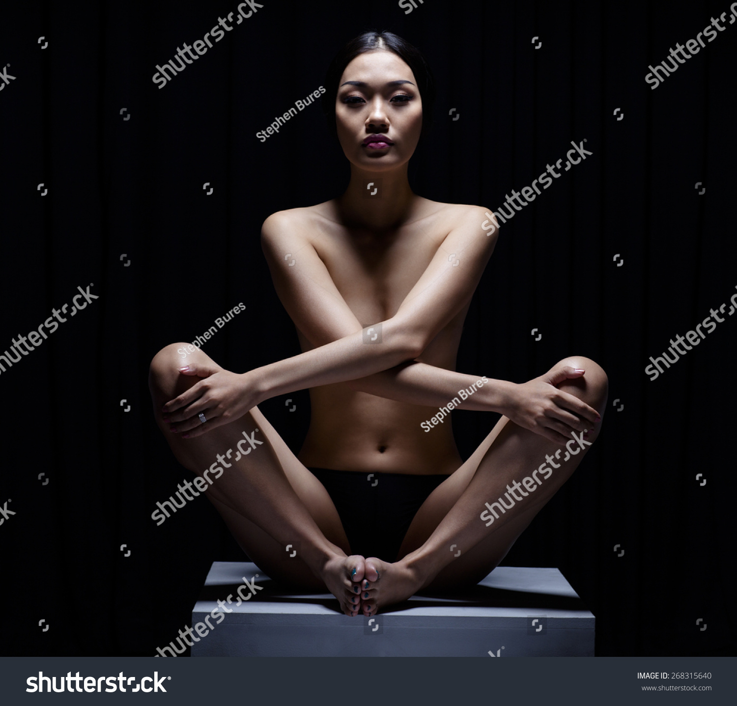 Beautiful Asian Woman Nude 64
