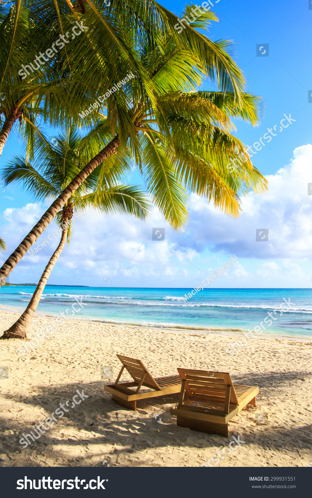 [Obrazek: stock-photo-beautiful-caribbean-beach-on...931551.jpg]
