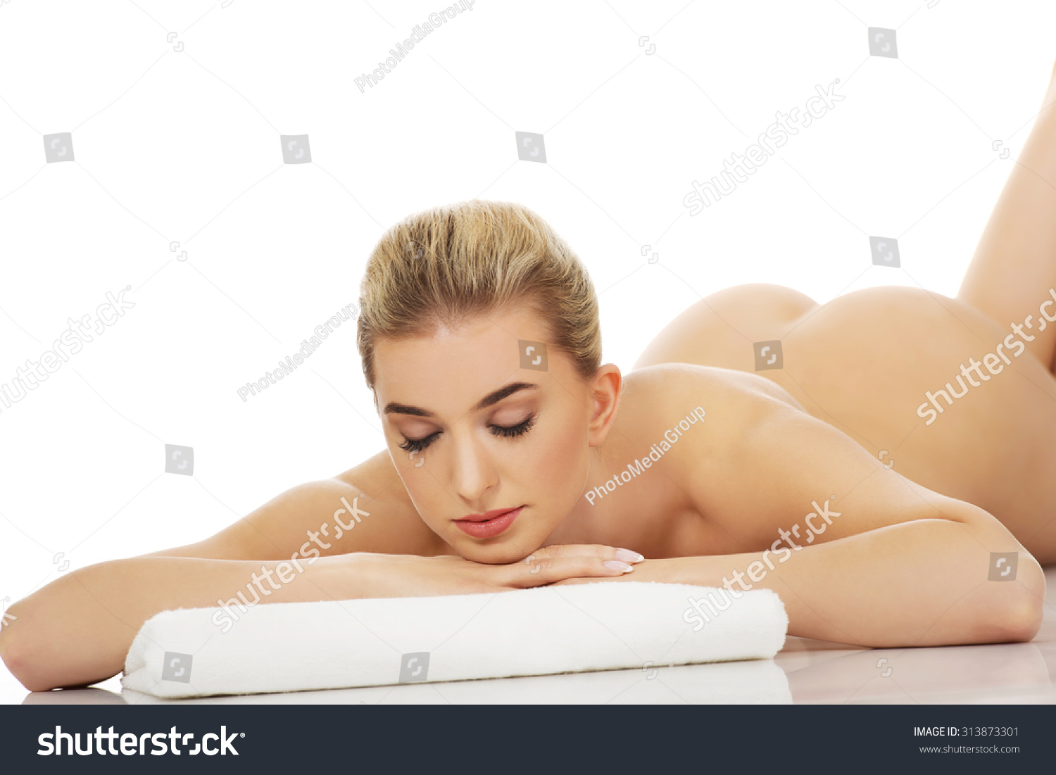 Beautiful Naked Slim Woman Lying On Foto Stock Shutterstock