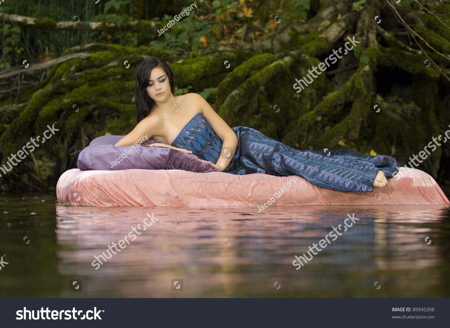 Young And Beautiful Stream Young And Beautiful Stream