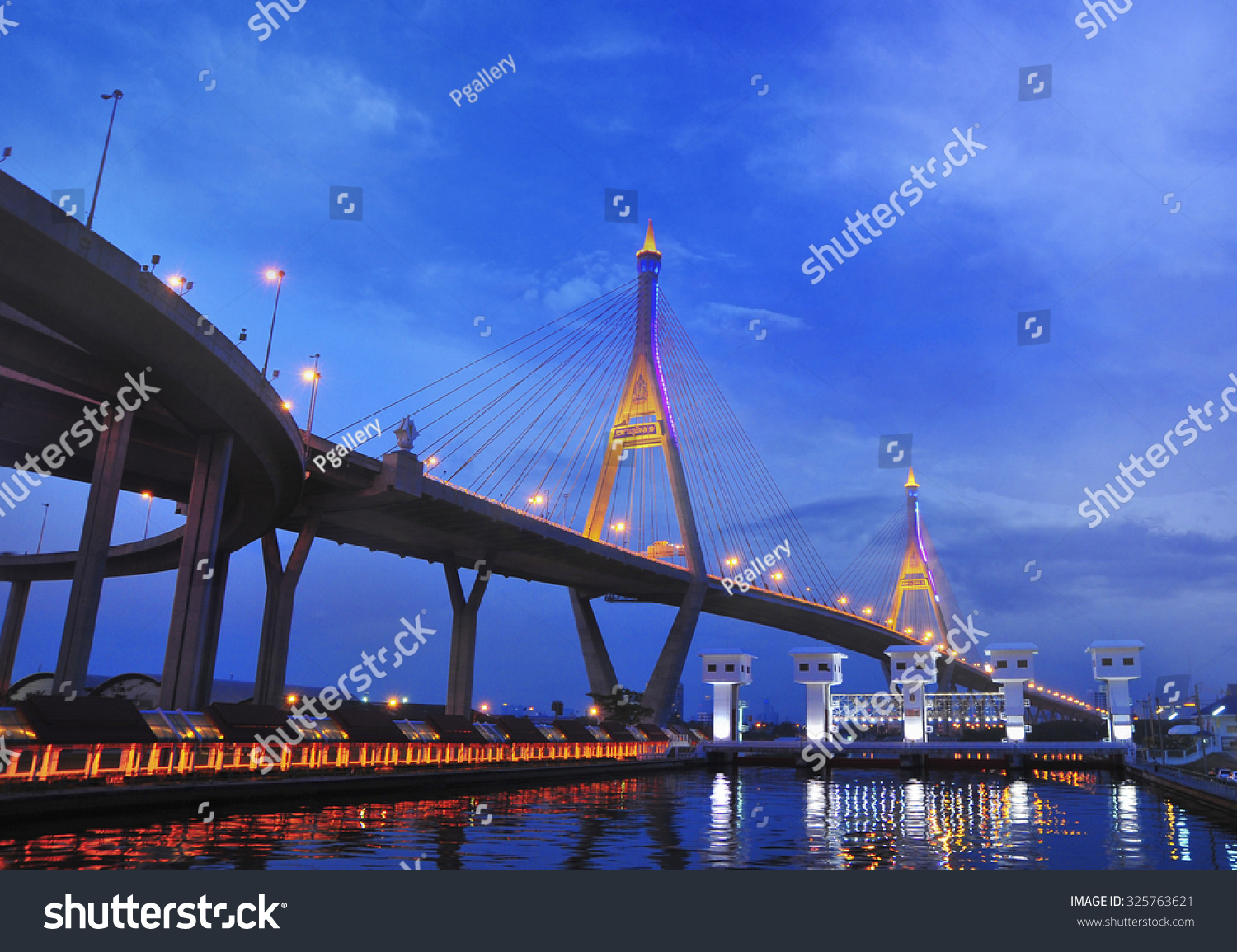 The Bridge Crosses The Chao Phraya River Bhumibol Bridge In Thailand The Bridge Crosses The Chao