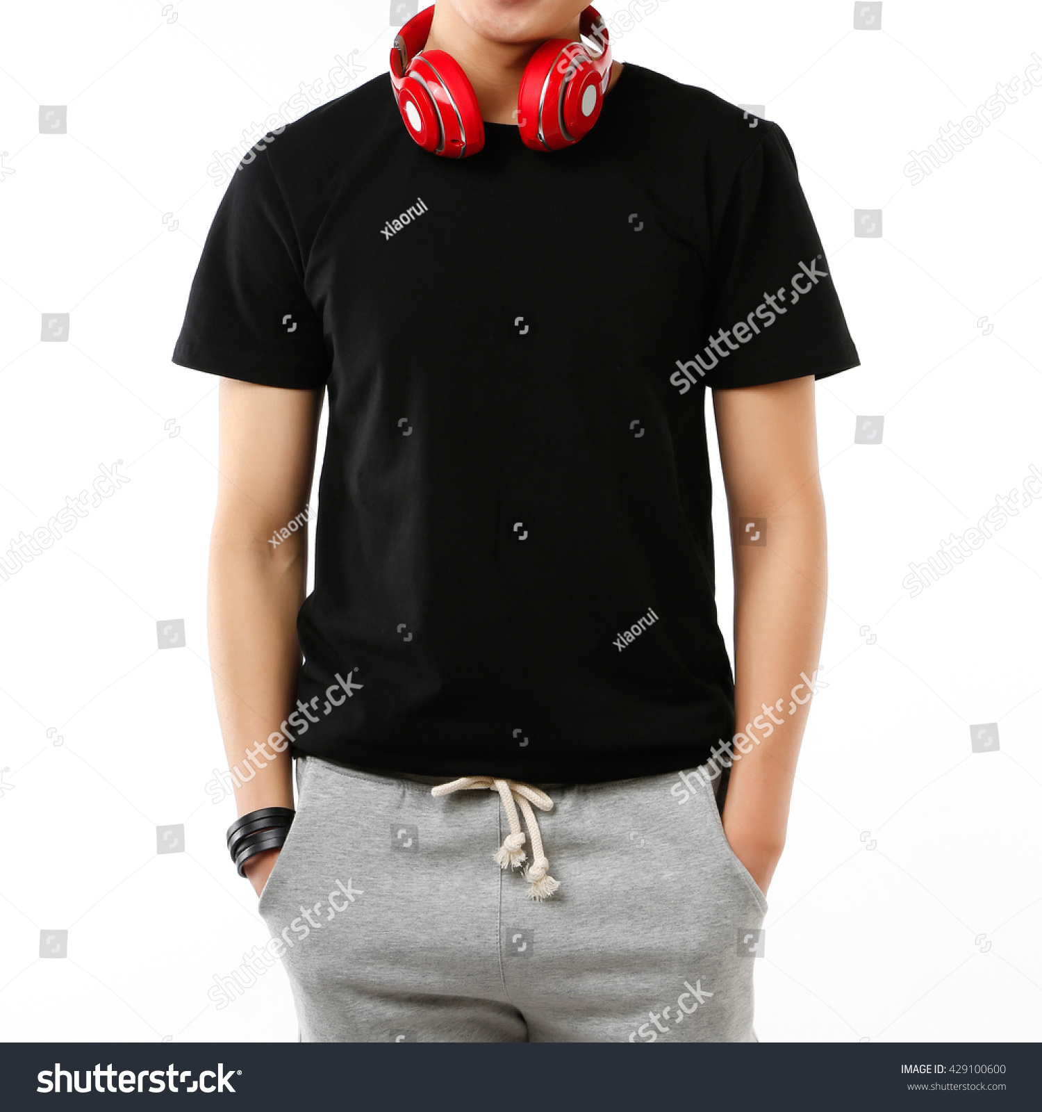 Black T-shirt Black T-shirt