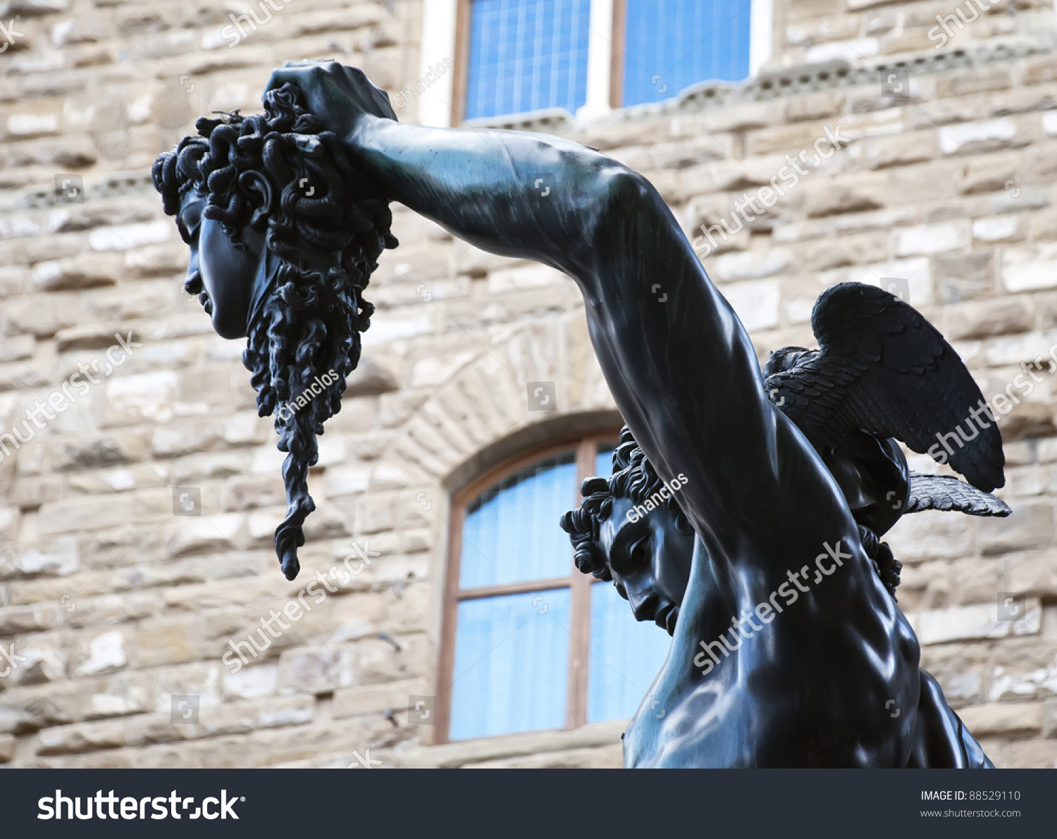 bronze statue of perseus