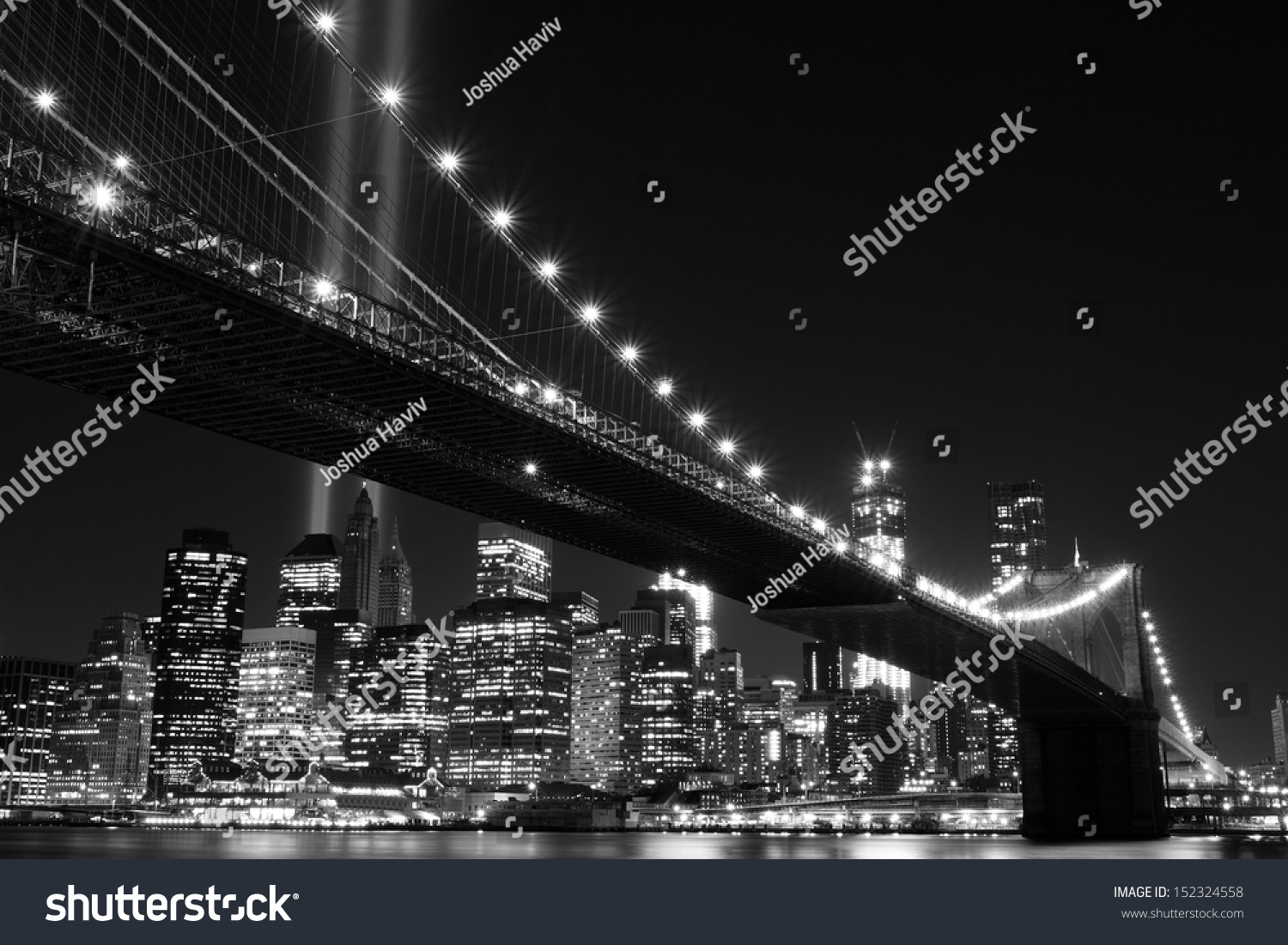 Brooklyn Bridge And The Towers Of Lights Tribute In Light At Night