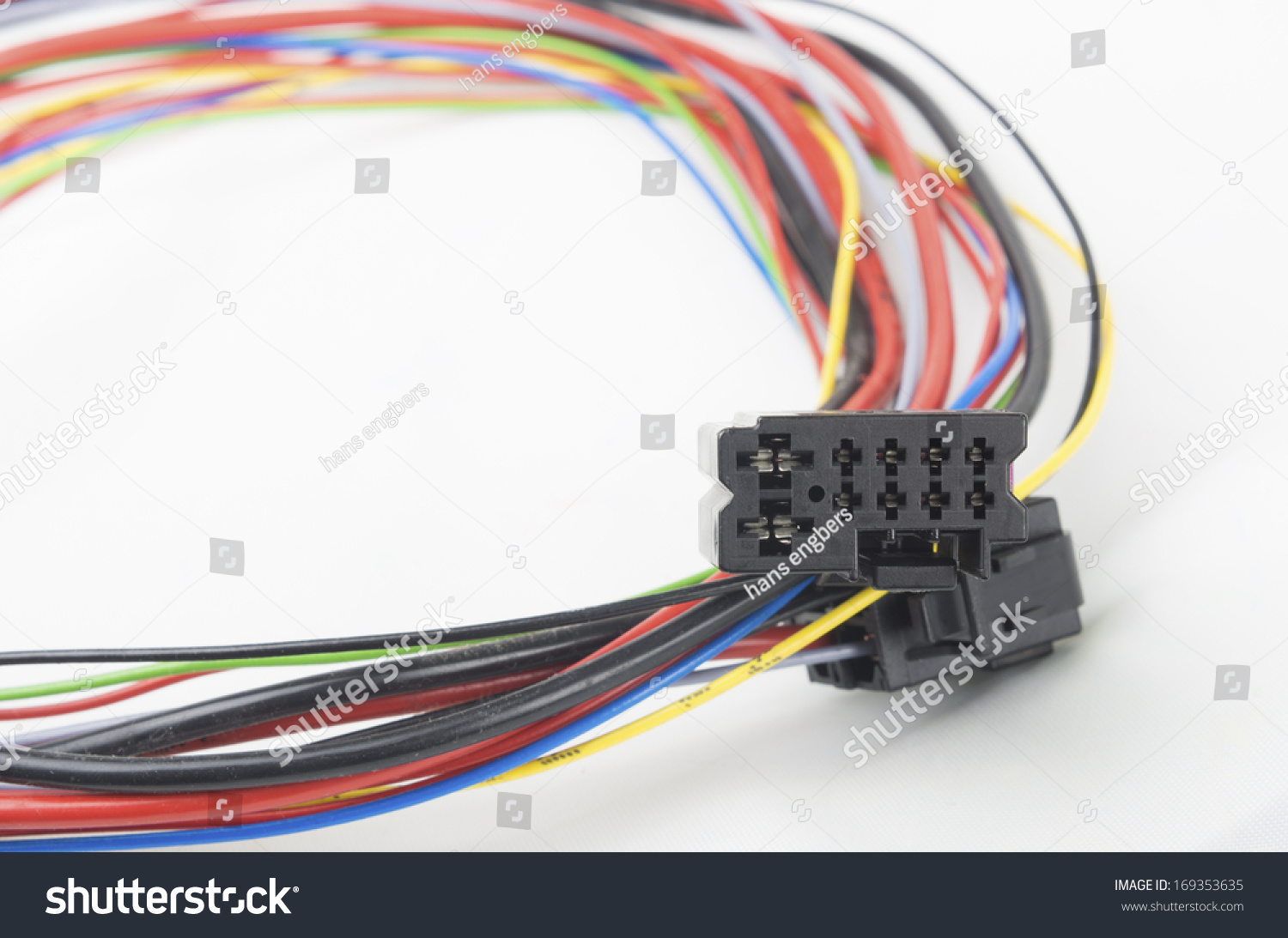 car electrical cable connectors