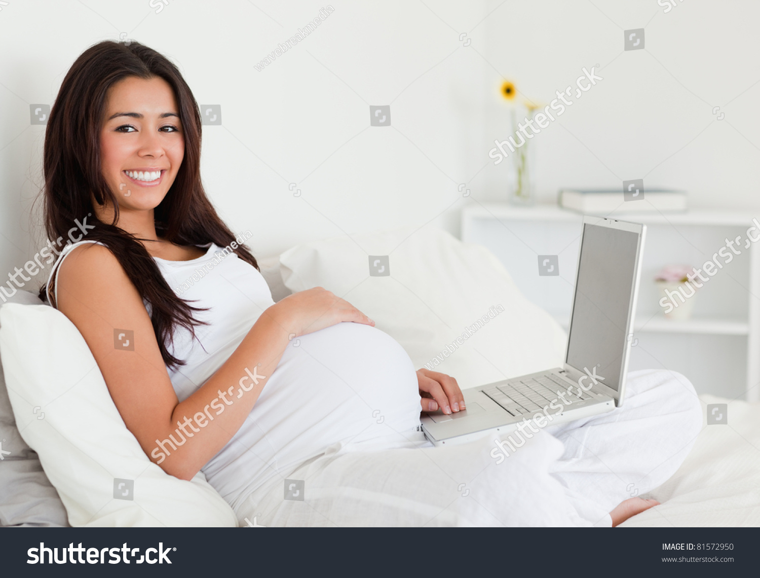 Laptop While Pregnant 21
