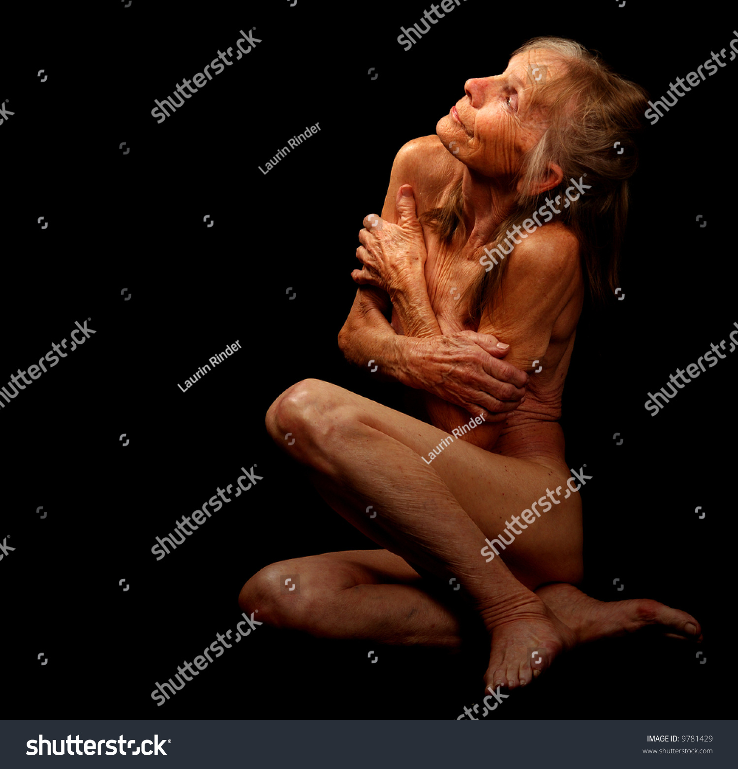 Nude Performance With Old Women 67