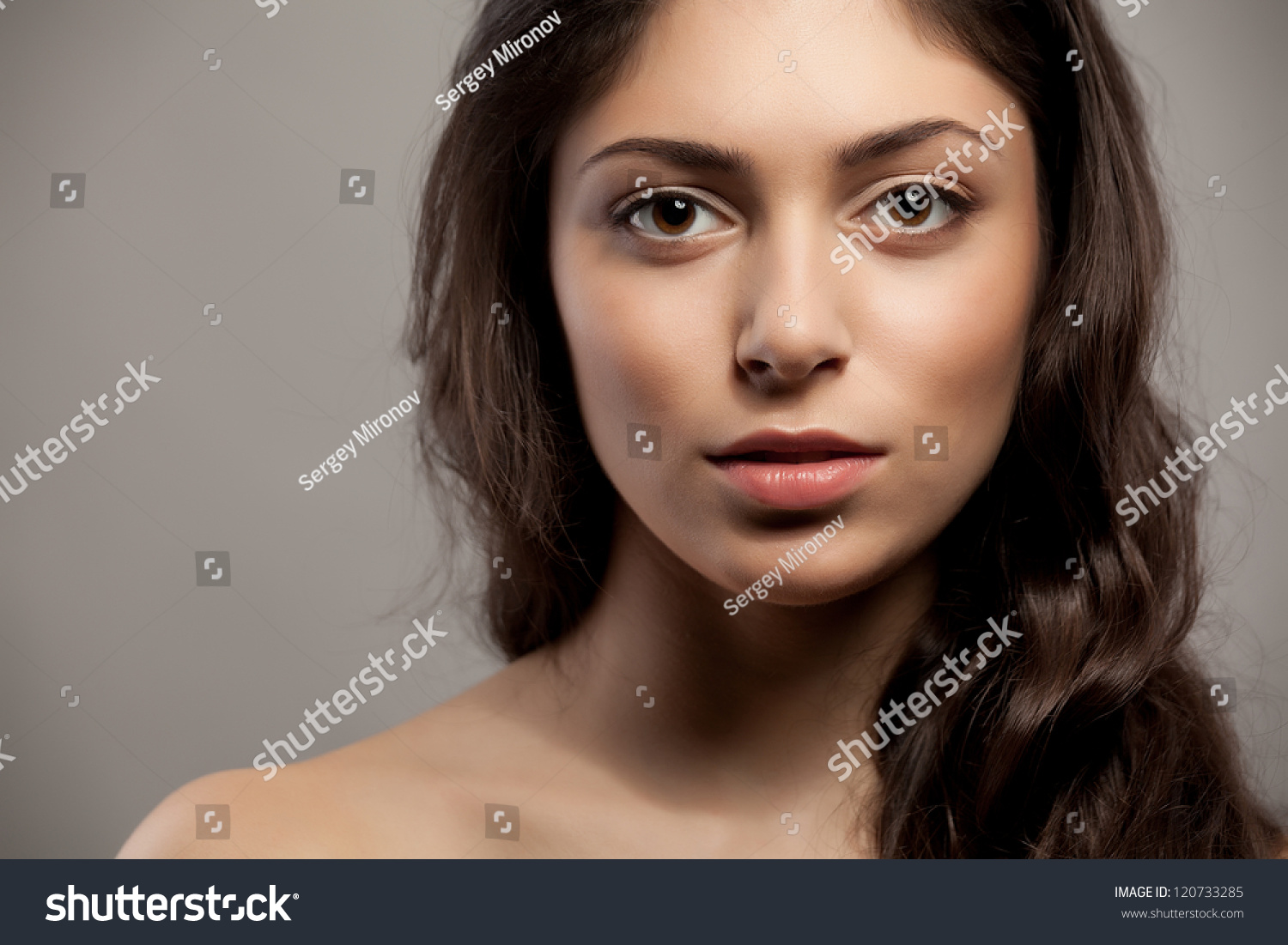 Closeup Front View Portrait Beauty Young Stock Photo 120733285