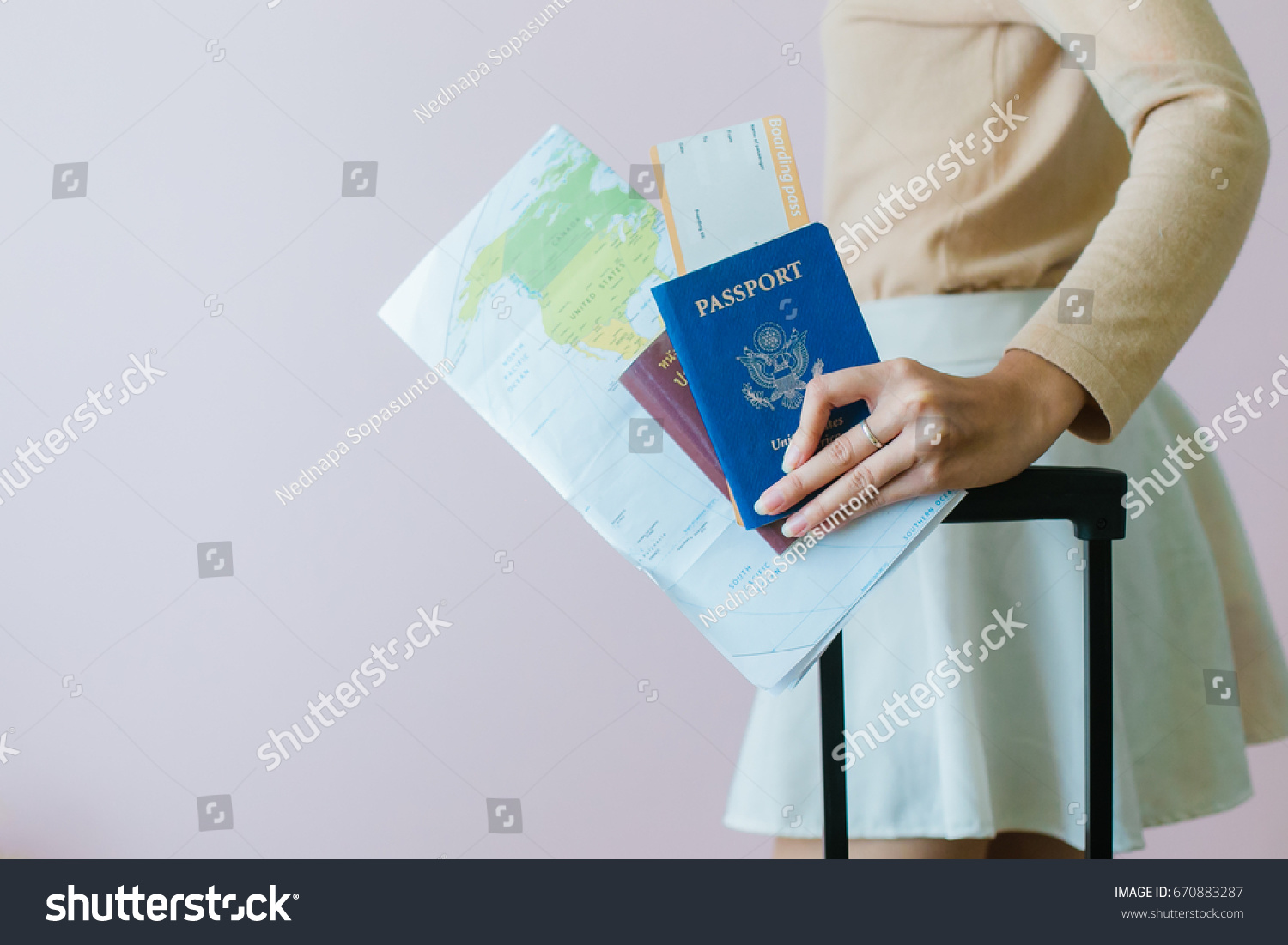 Closeup Girl Holding Passports Boarding Pass库存照片670883287 Shutterstock