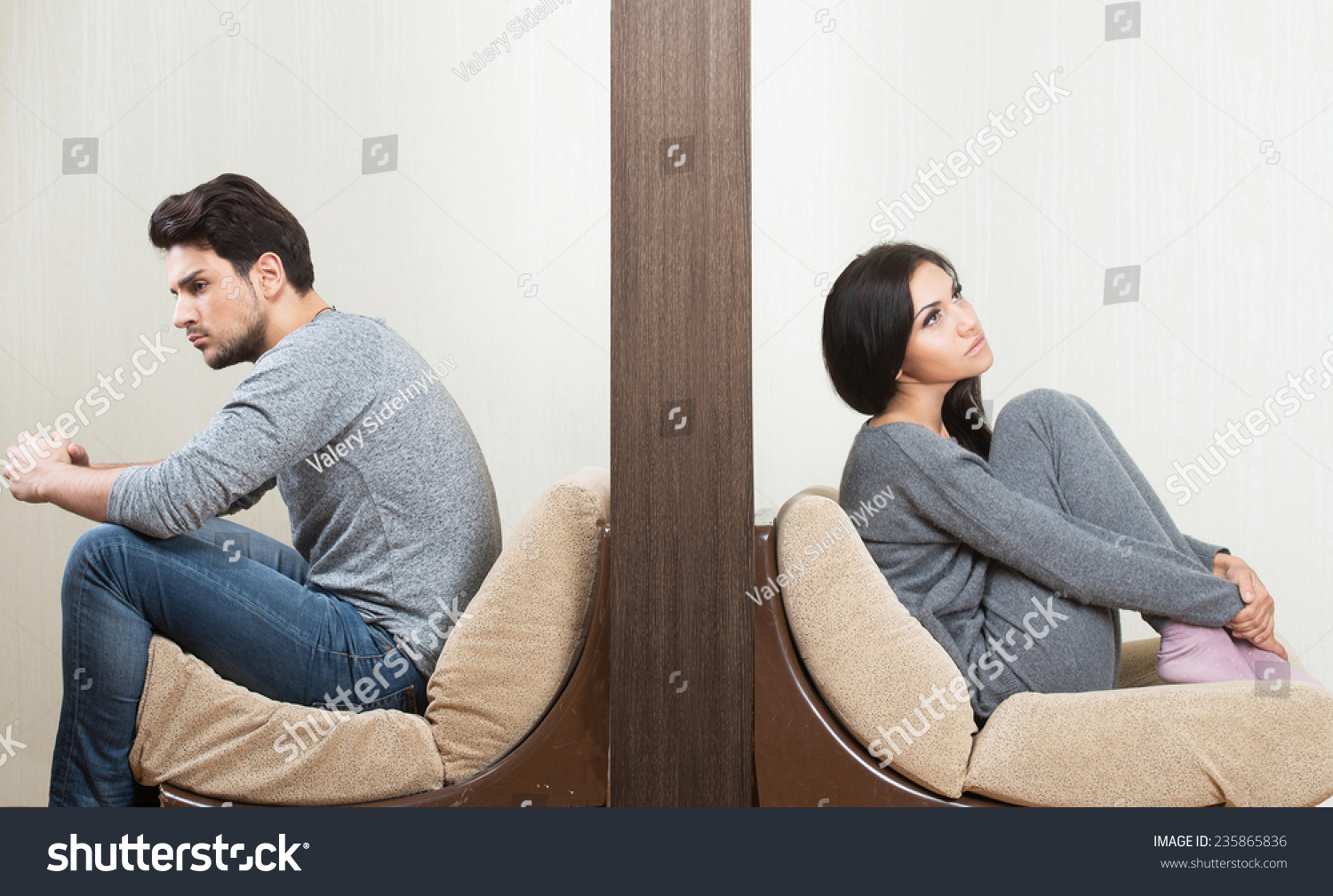 the conflicts between men and women – men tend to get a positive chemical boost from conflict and competition, while in women, conflict is more likely to elicit negative chemical reactions, creating stress, fear & sadness. the conflicts between men and women – men tend to get a positive chemical boost from conflict and competition, while in women, conflict is more likely to elicit negative chemical reactions, creating stress, fear & sadness.