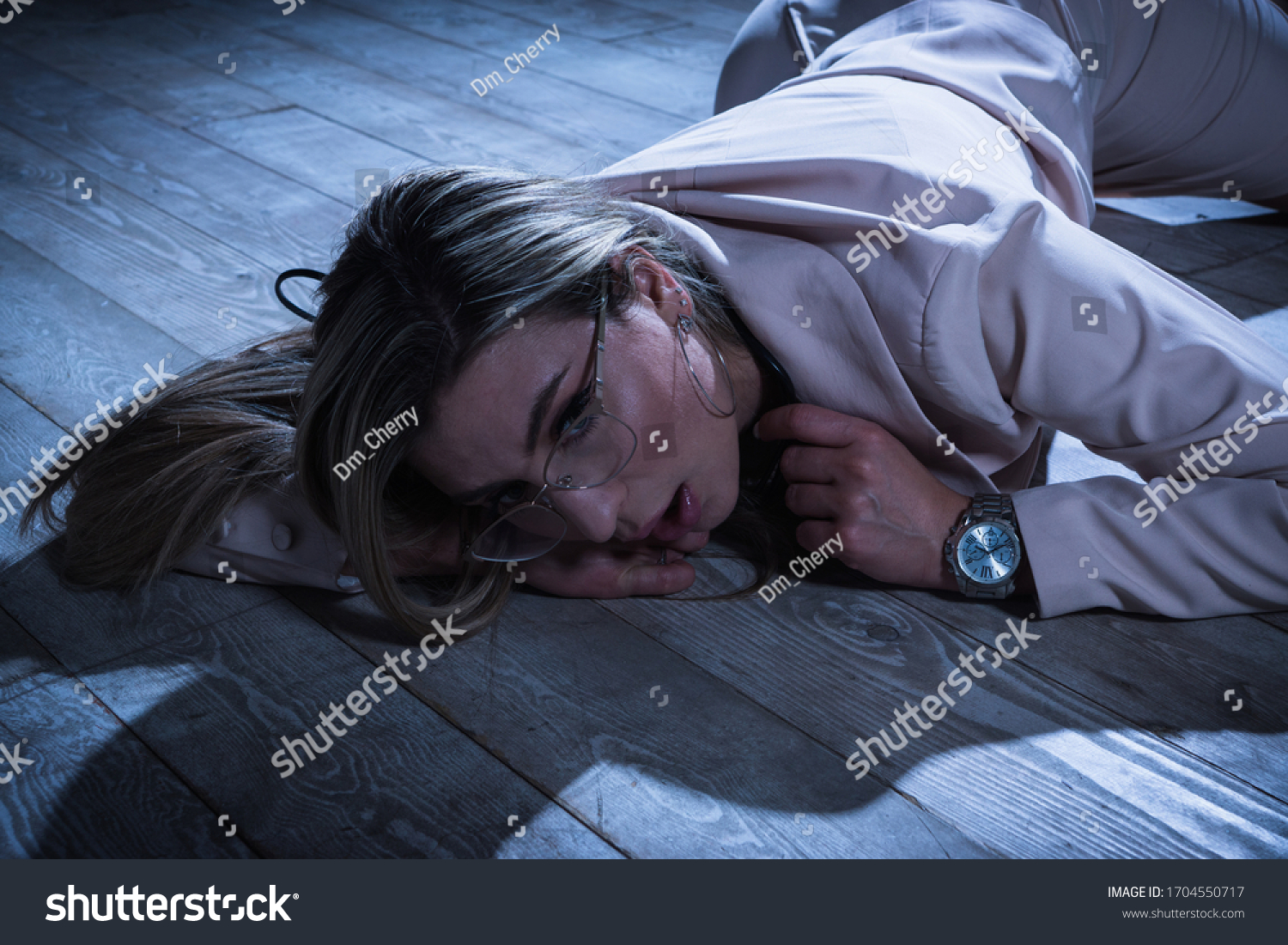 Crime Scene Strangled Pretty Business Woman Foto Stock Shutterstock