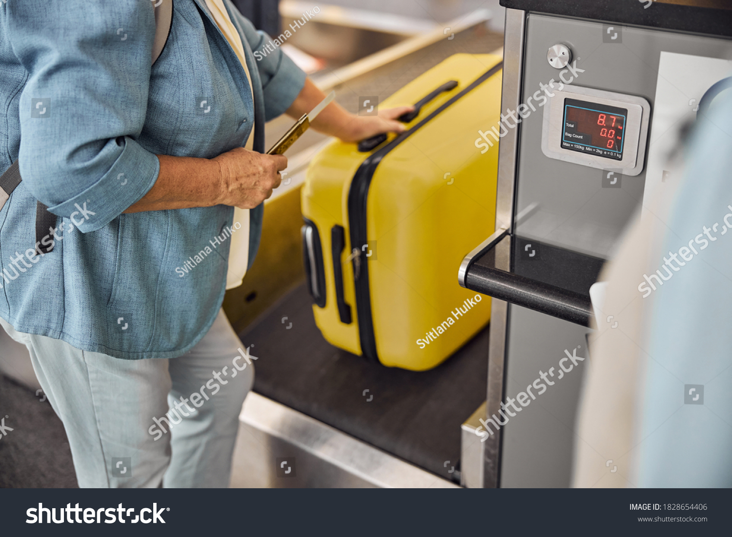 Airport Bag Images Stock Photos Vectors Shutterstock