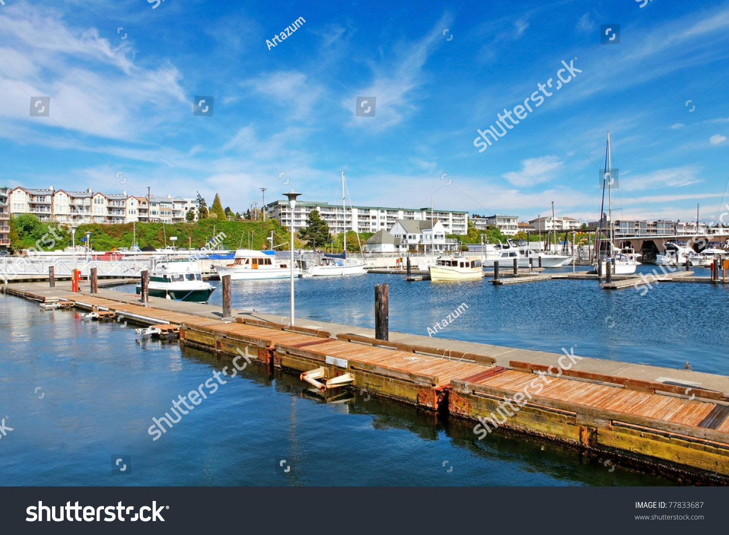 Des Moines Beach Park. Marina With Boats, Washington State. Stock Photo 