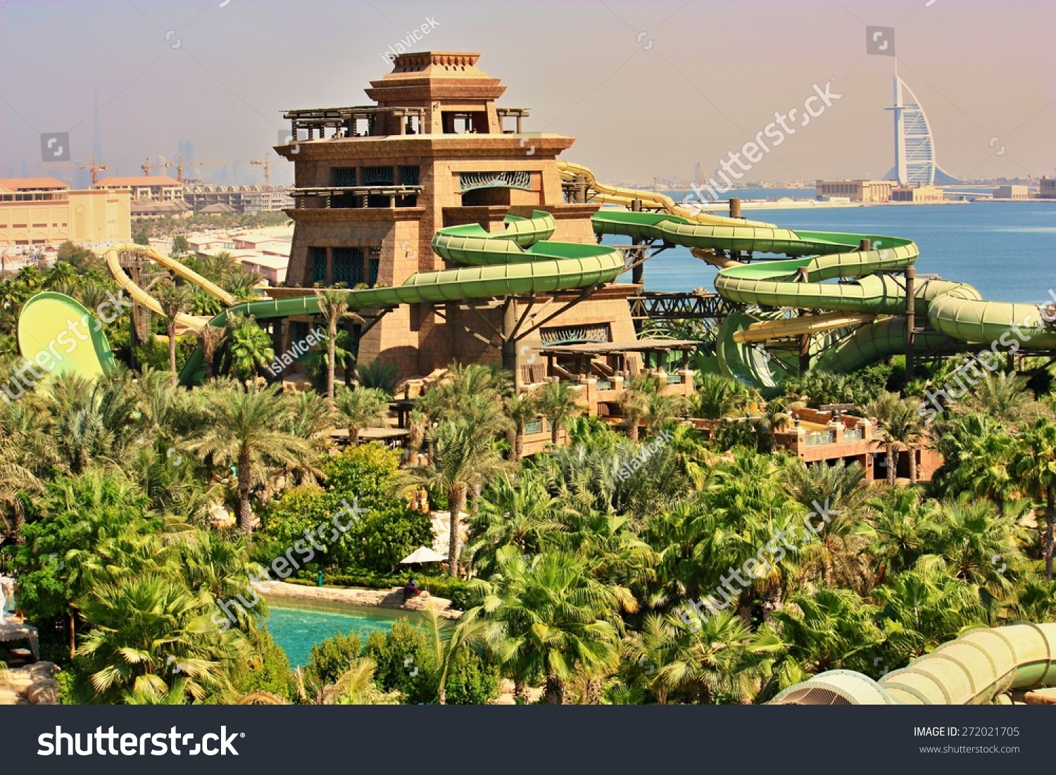 Dubai, Uae - October 21: The Aquaventure Waterpark Of ...