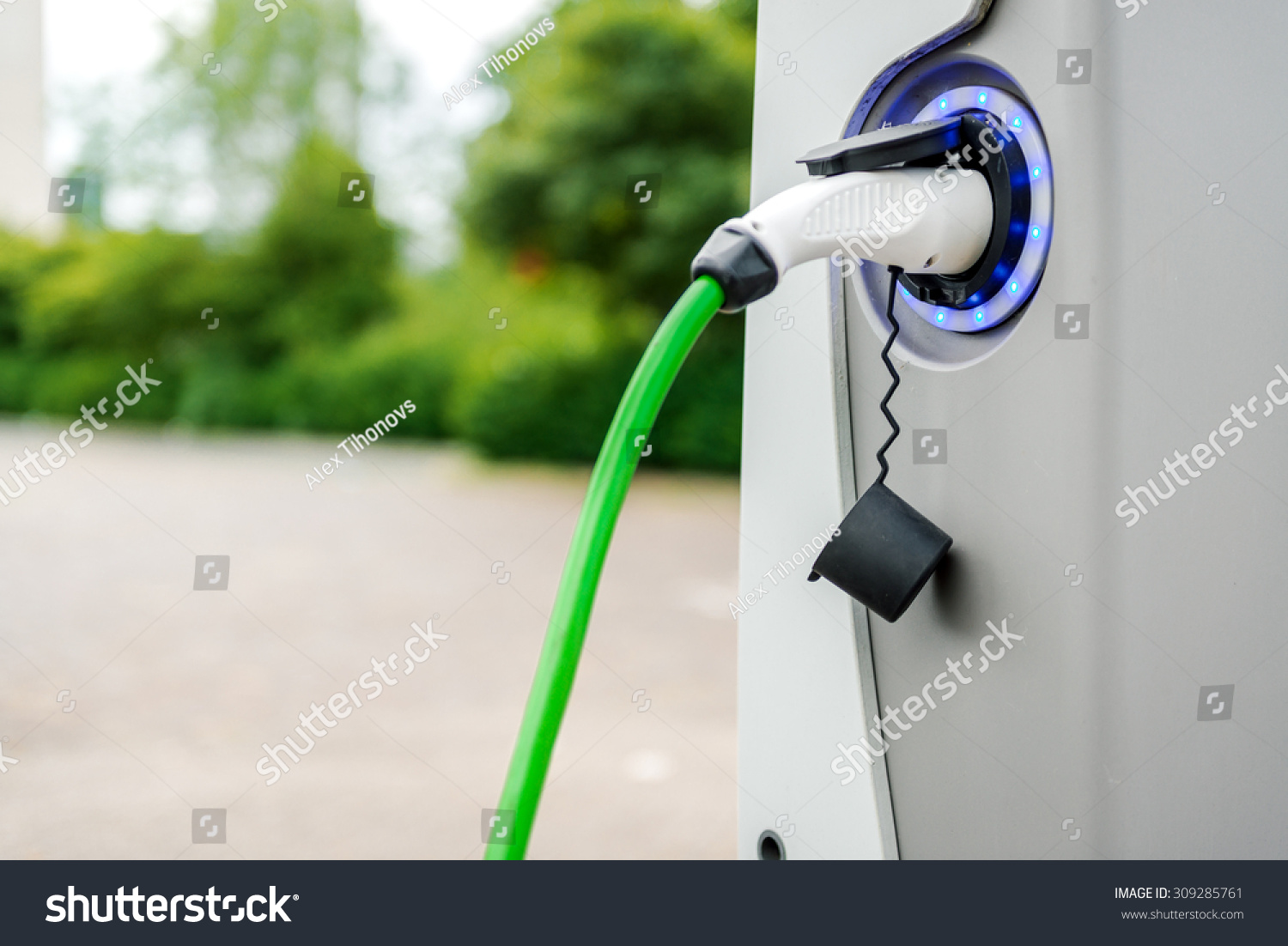 Electric vehicle charging station Electric vehicle charging station
