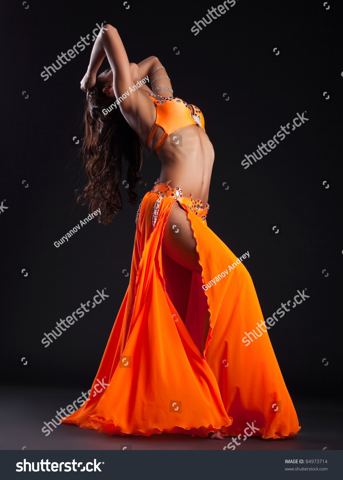 683 Naked Belly Dancer Bilder Stockfotos Und Vektorgrafiken Shutterstock