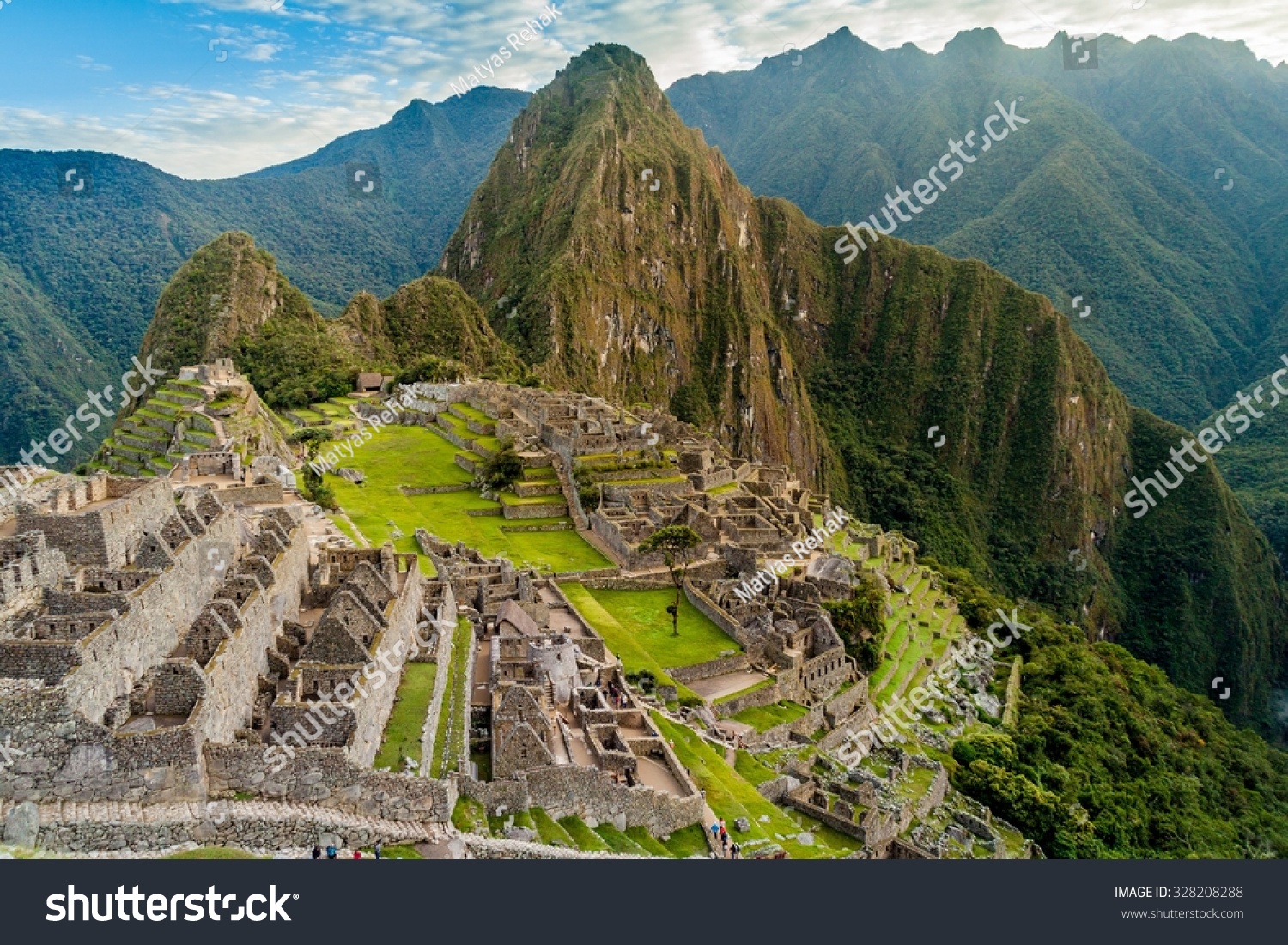 It would destroy it: new international airport for Machu 
