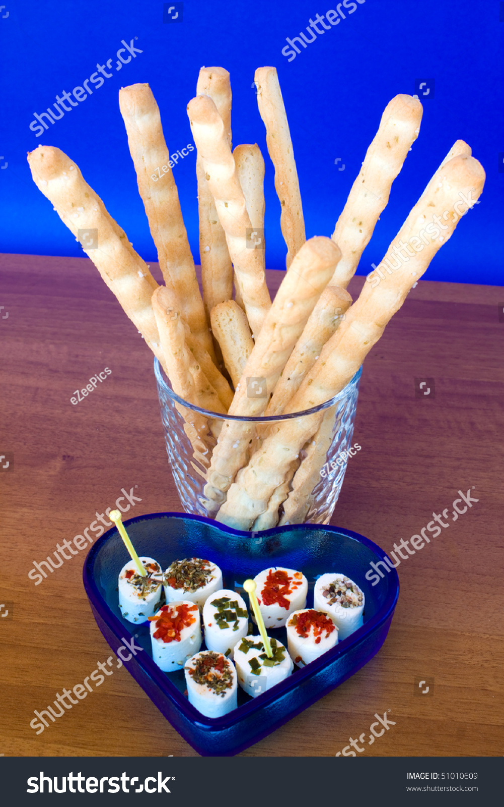 Food & Drinks Italian Snack Small Pieces Of Seasoned Cheese And