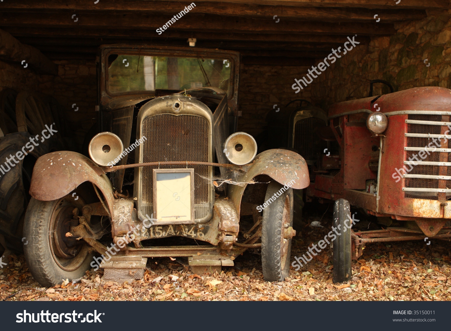 Forgotten Old Vintage Cars In Barn Dordogne France Stock Photo