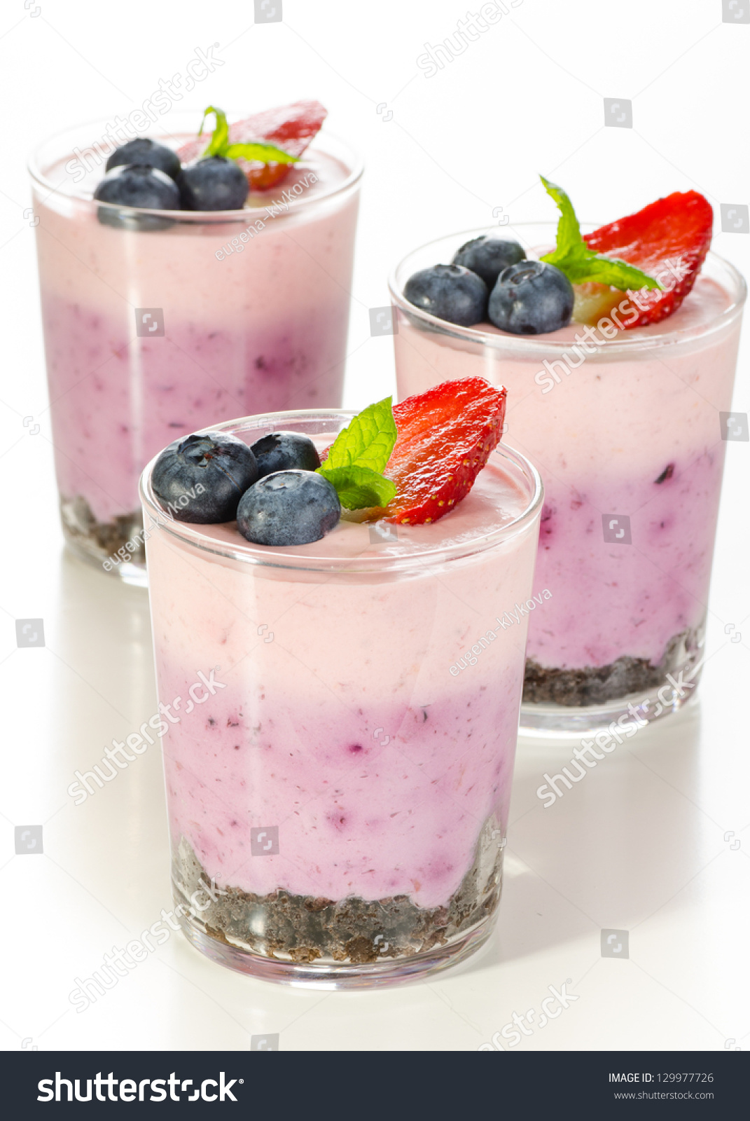 glass served desserts i fruit dessert with berries served in glass berry cheesecake with blueberries and strawberries glass served desserts i fruit dessert with berries served in glass berry cheesecake with blueberries and strawberries