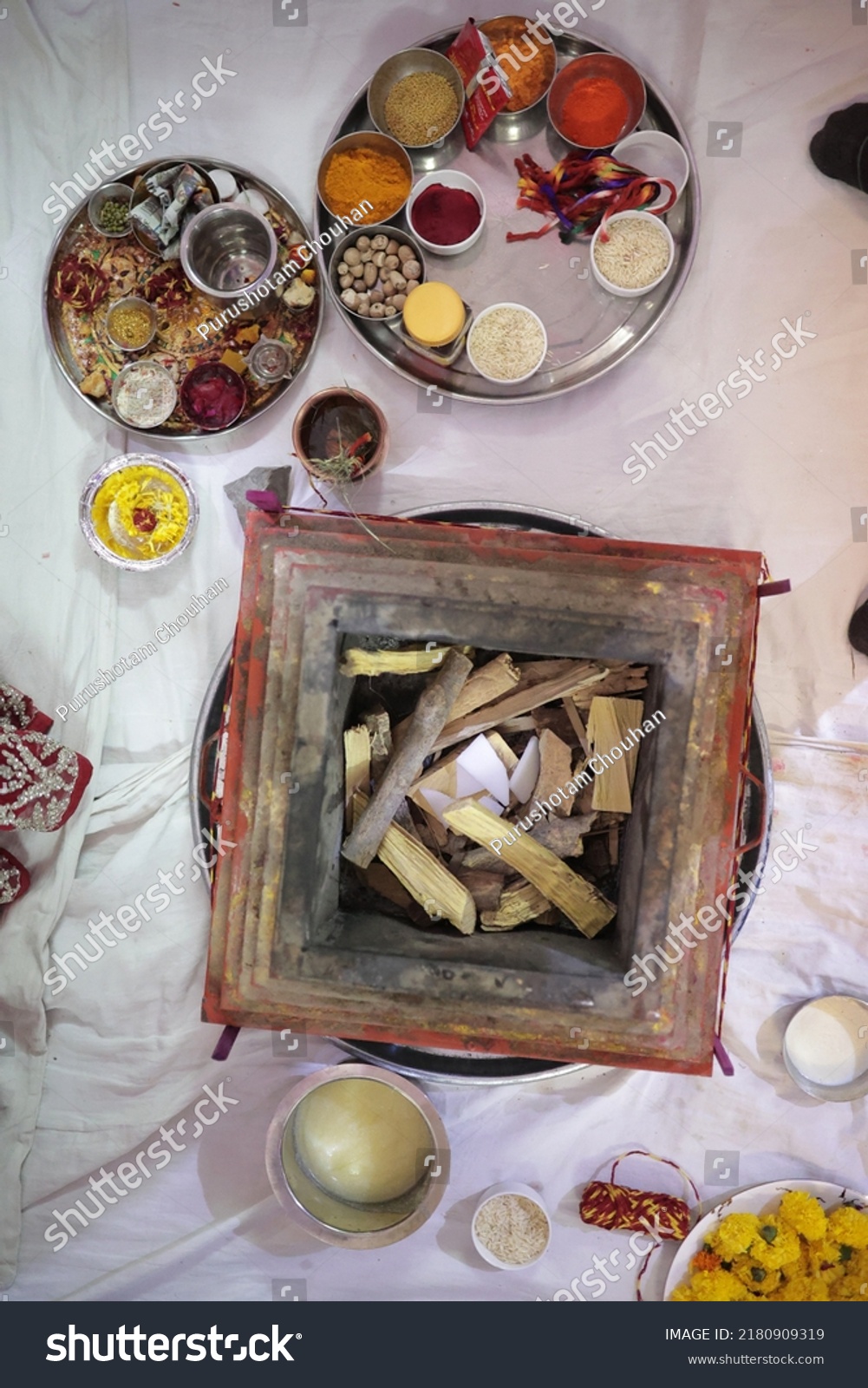 Havan Material Images Stock Photos Vectors Shutterstock