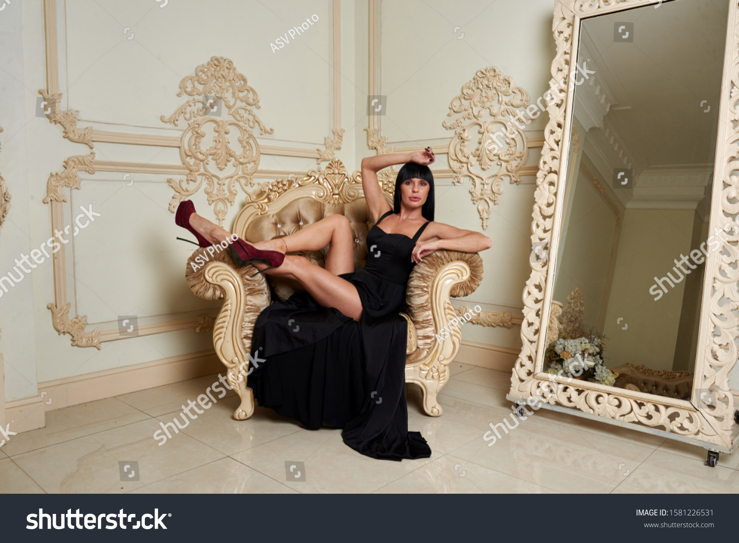 Hot Sexy Curvy Brunette Posing Black Stock Photo 1581226531 Shutterstock