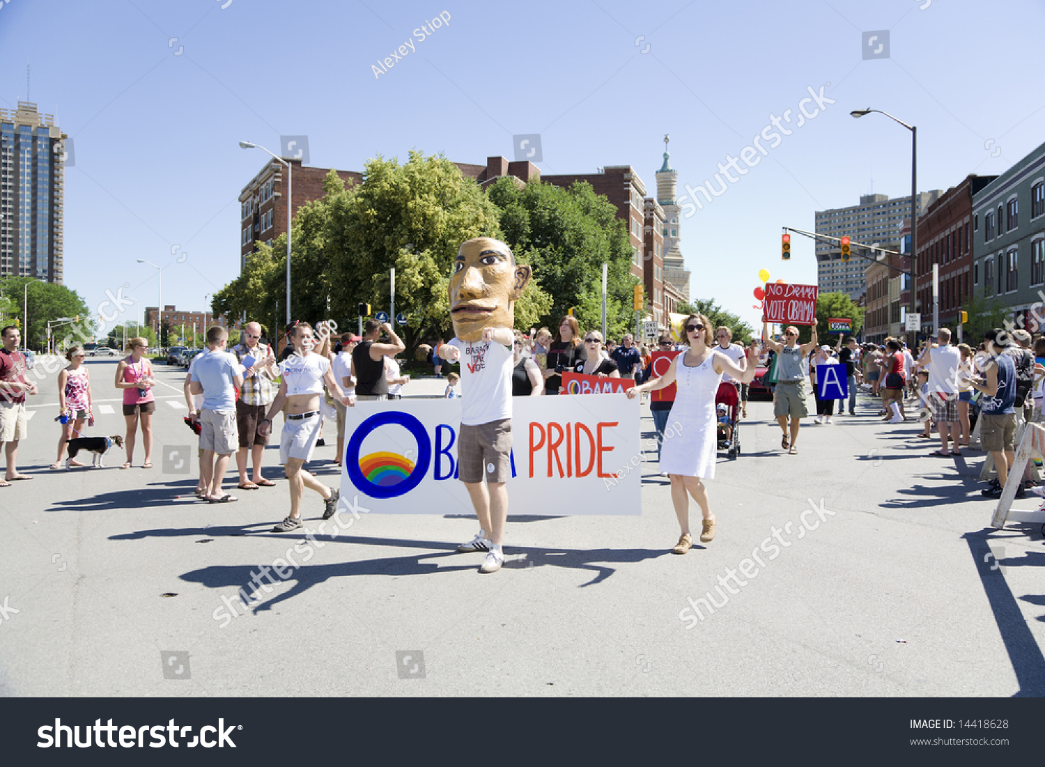 is jonathan pierce gay carlos danilo christian gay latin