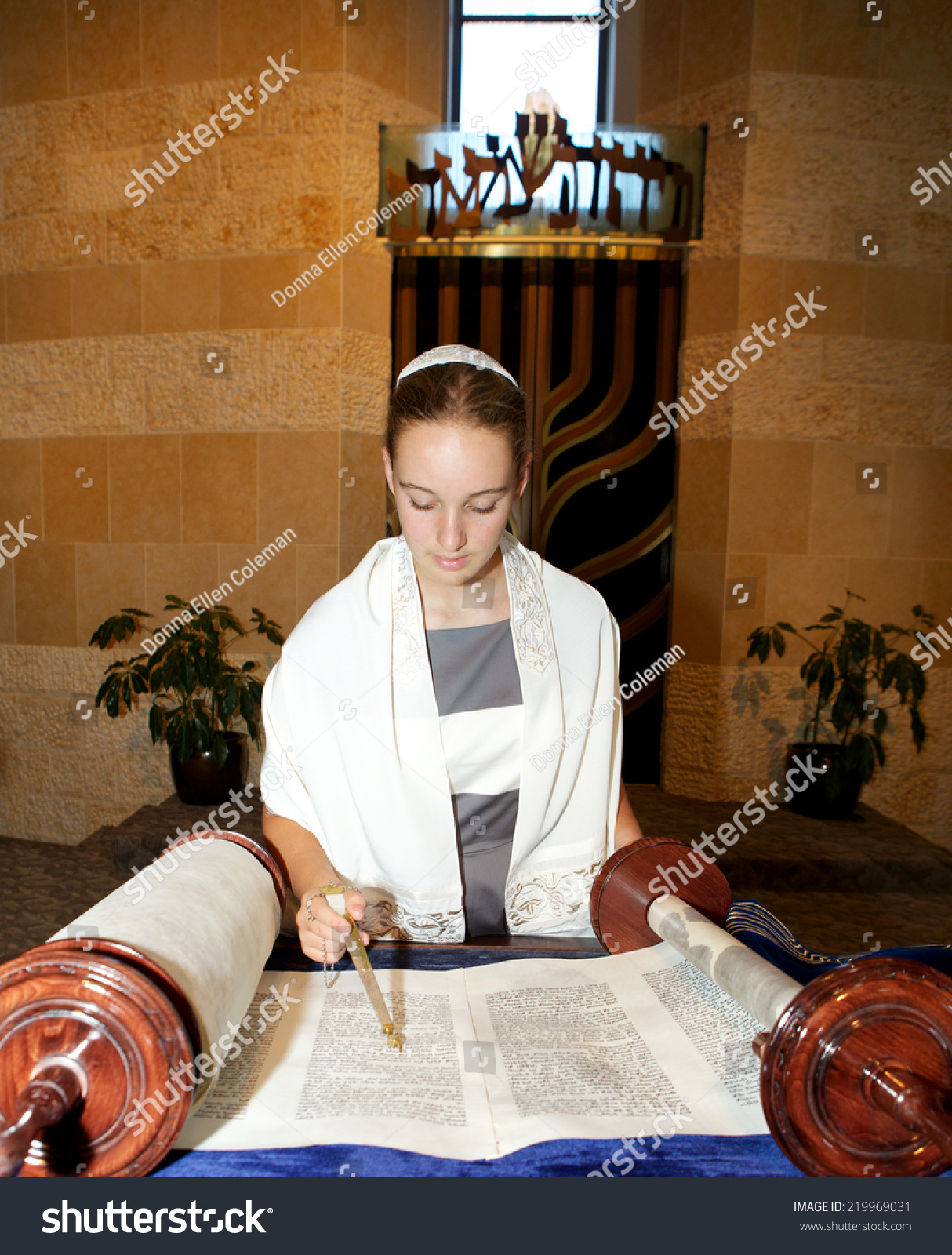 Jewish Girl Reading The Torah At Her Bat Mitzvah Stock Photo 219969031 ...