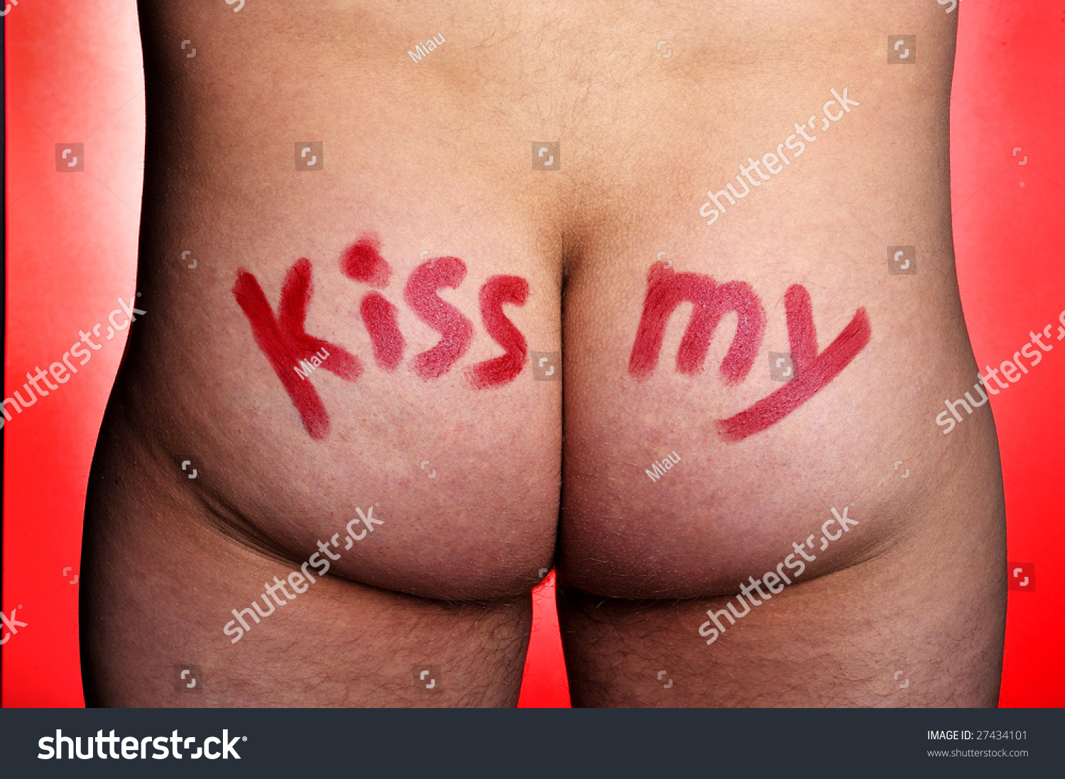 Kiss On Ass 17
