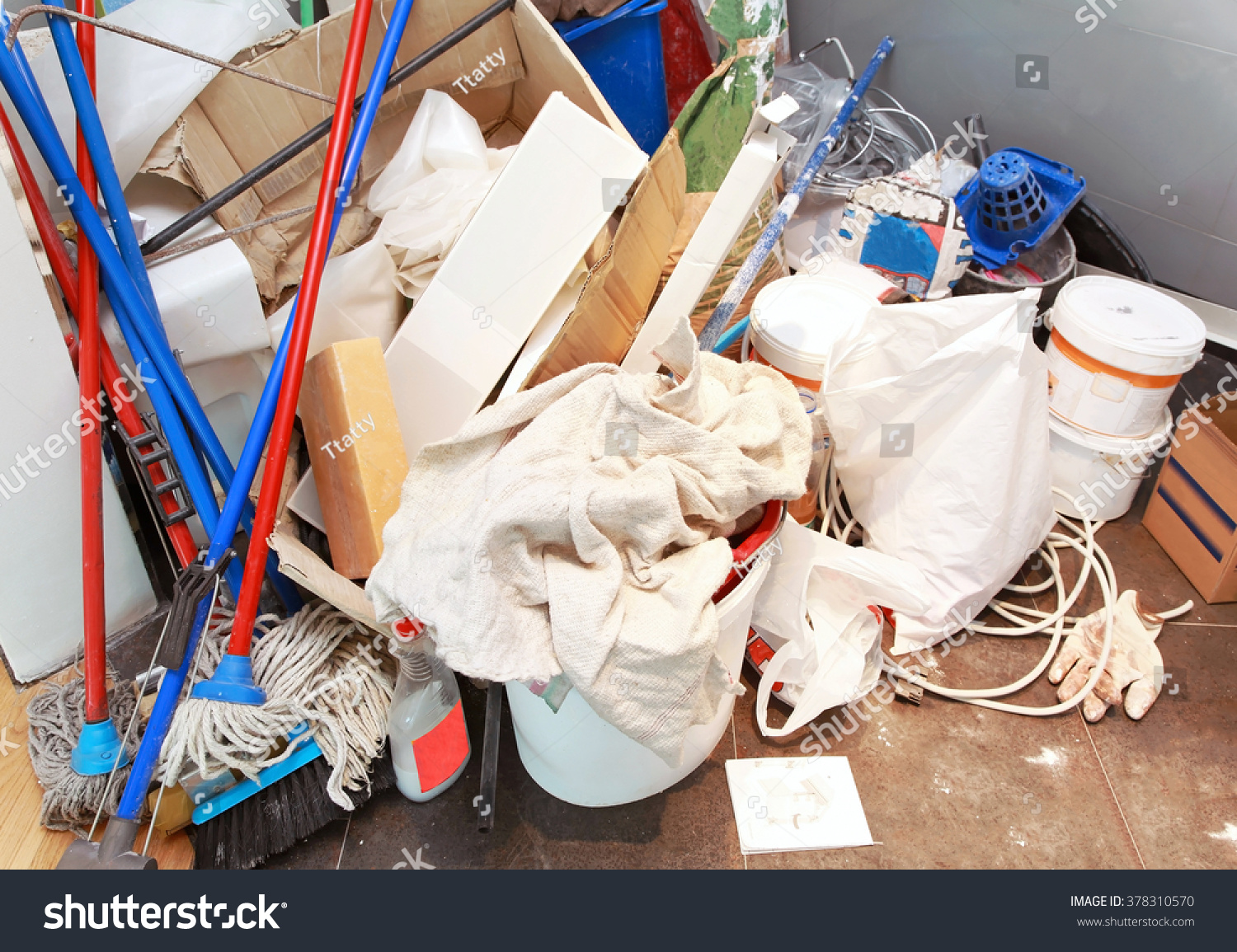 how do house cleaning services work
