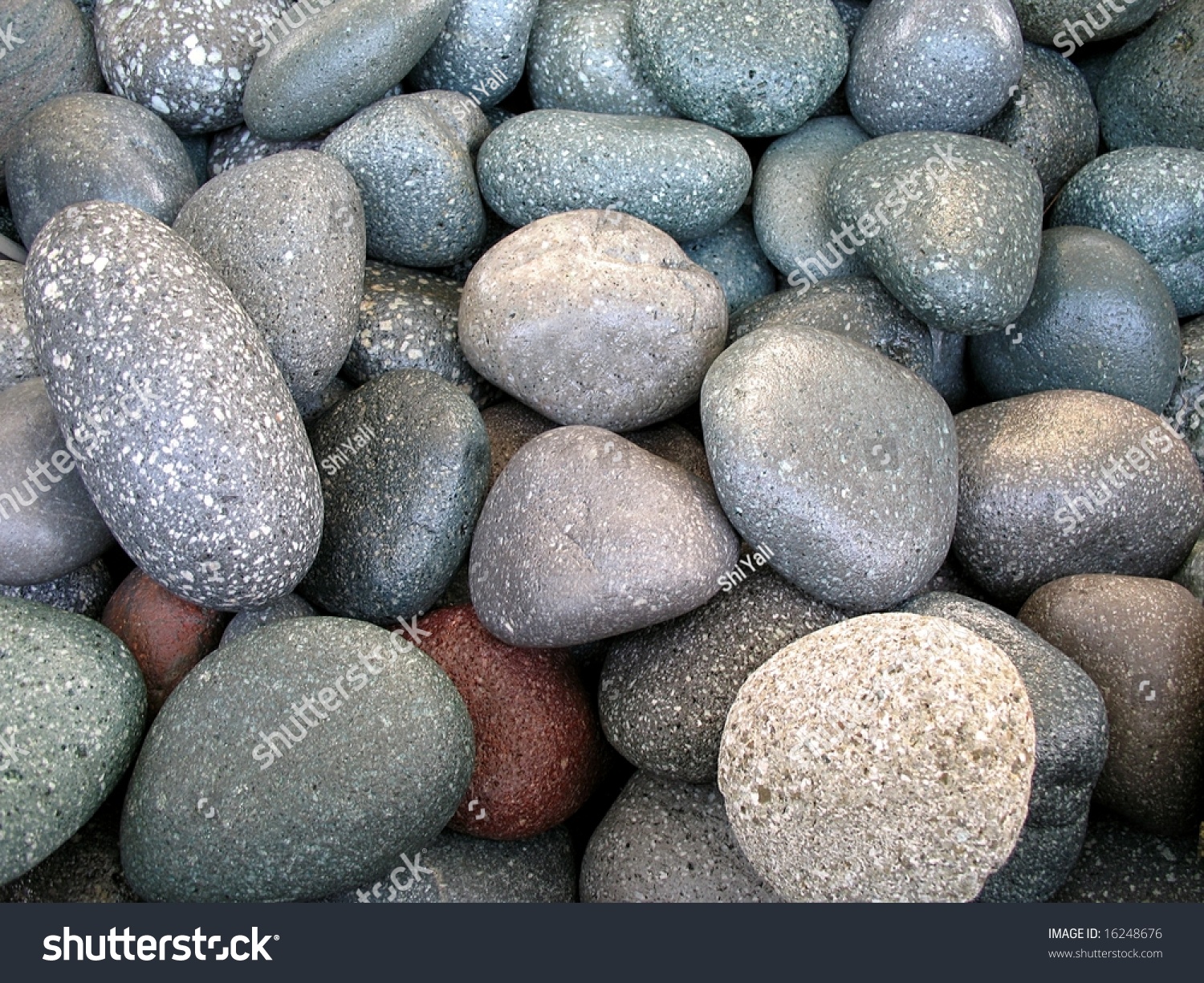 pebble round