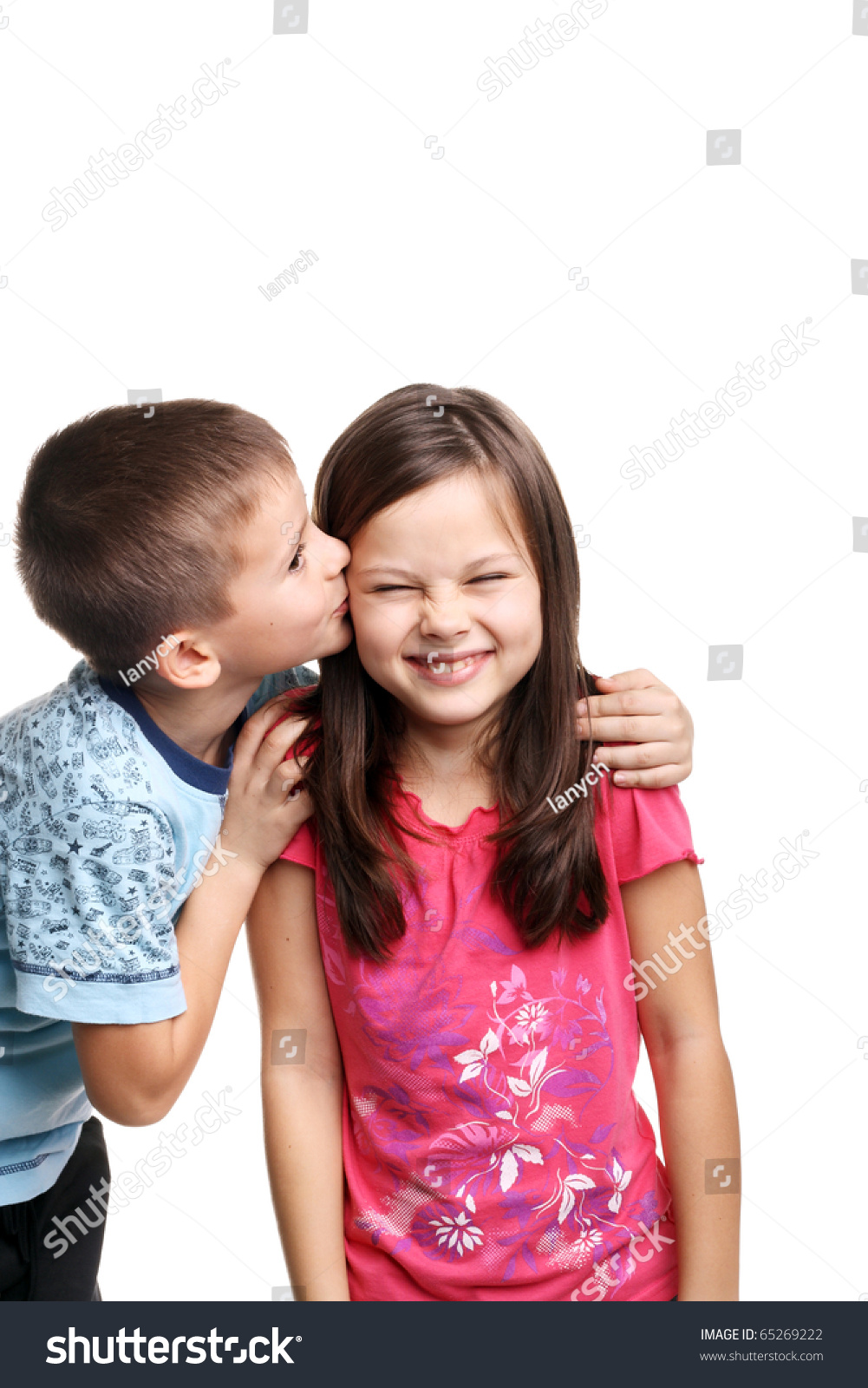 Little Boy Kissing Beautiful Little Girl Stock Photo 65269222 ...